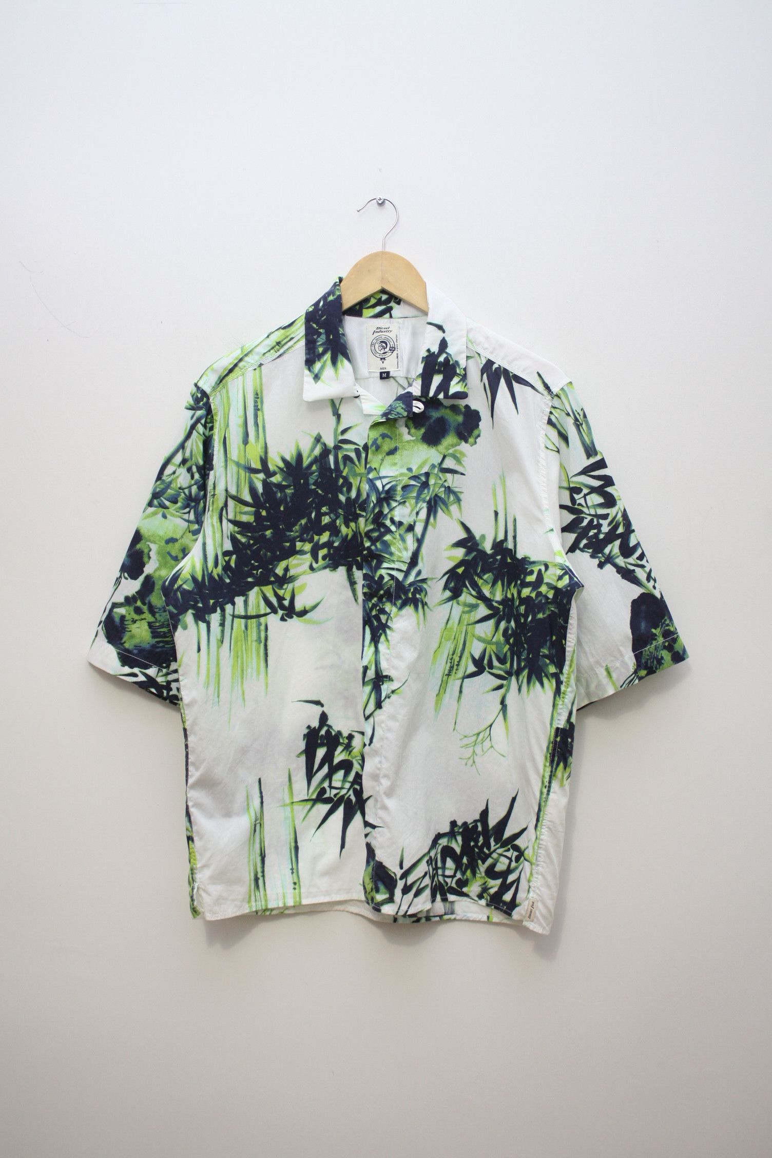 Diesel Diesel Men's ERLWI Shirt Tropical Hawaiian Print Size Medium Size US M / EU 48-50 / 2 - 1 Thumbnail
