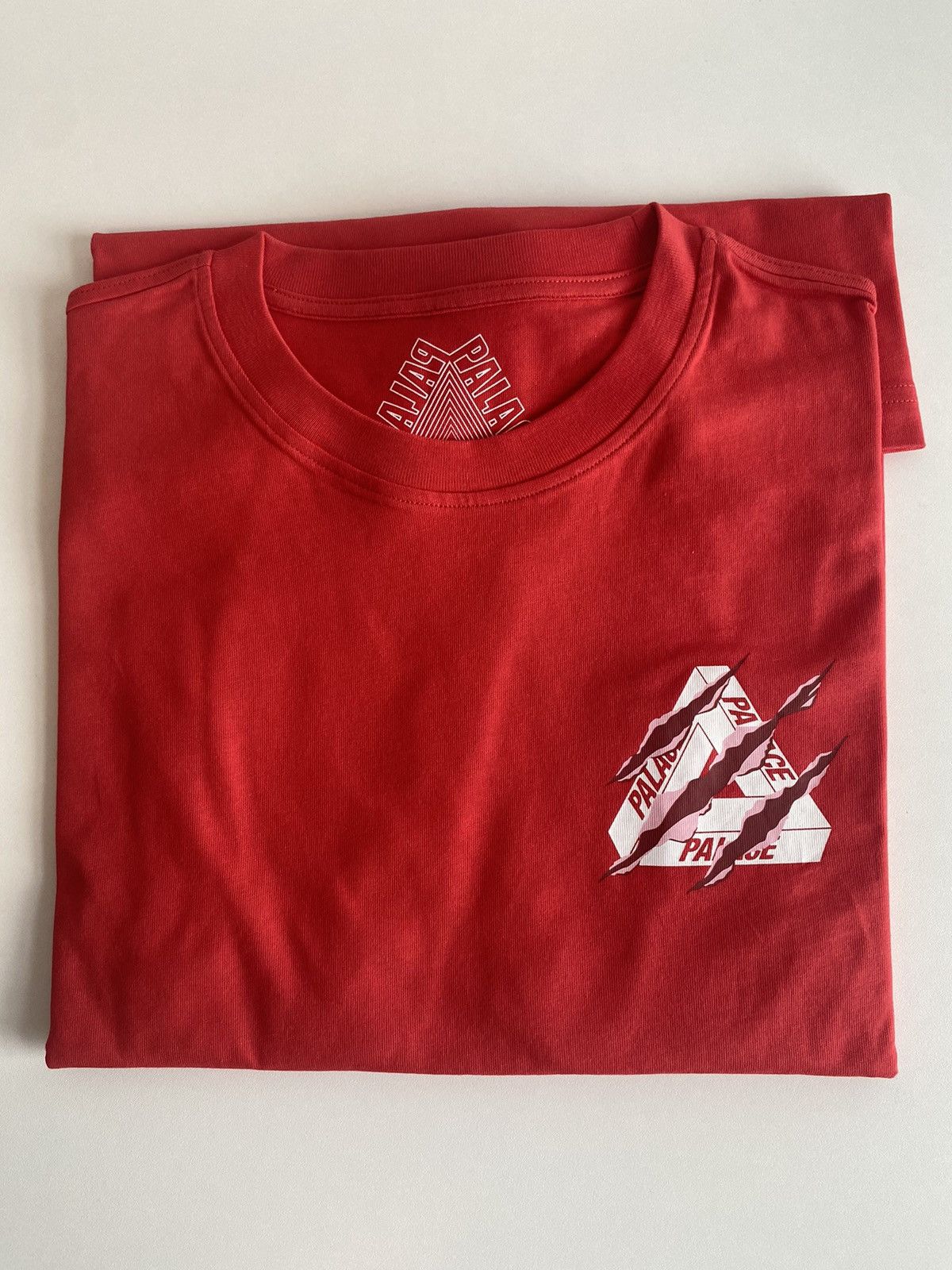 Palace Palace Tri Ripped T-Shirt Size US XL / EU 56 / 4 - 8 Thumbnail