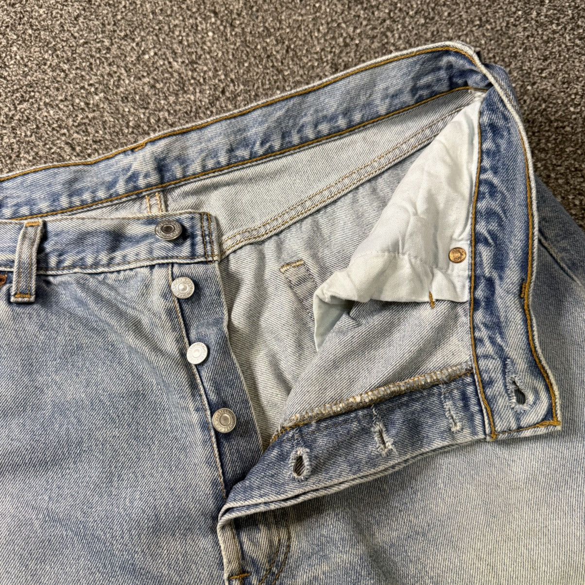 Vintage 90s Levis 501 Aging Faded Denim W36