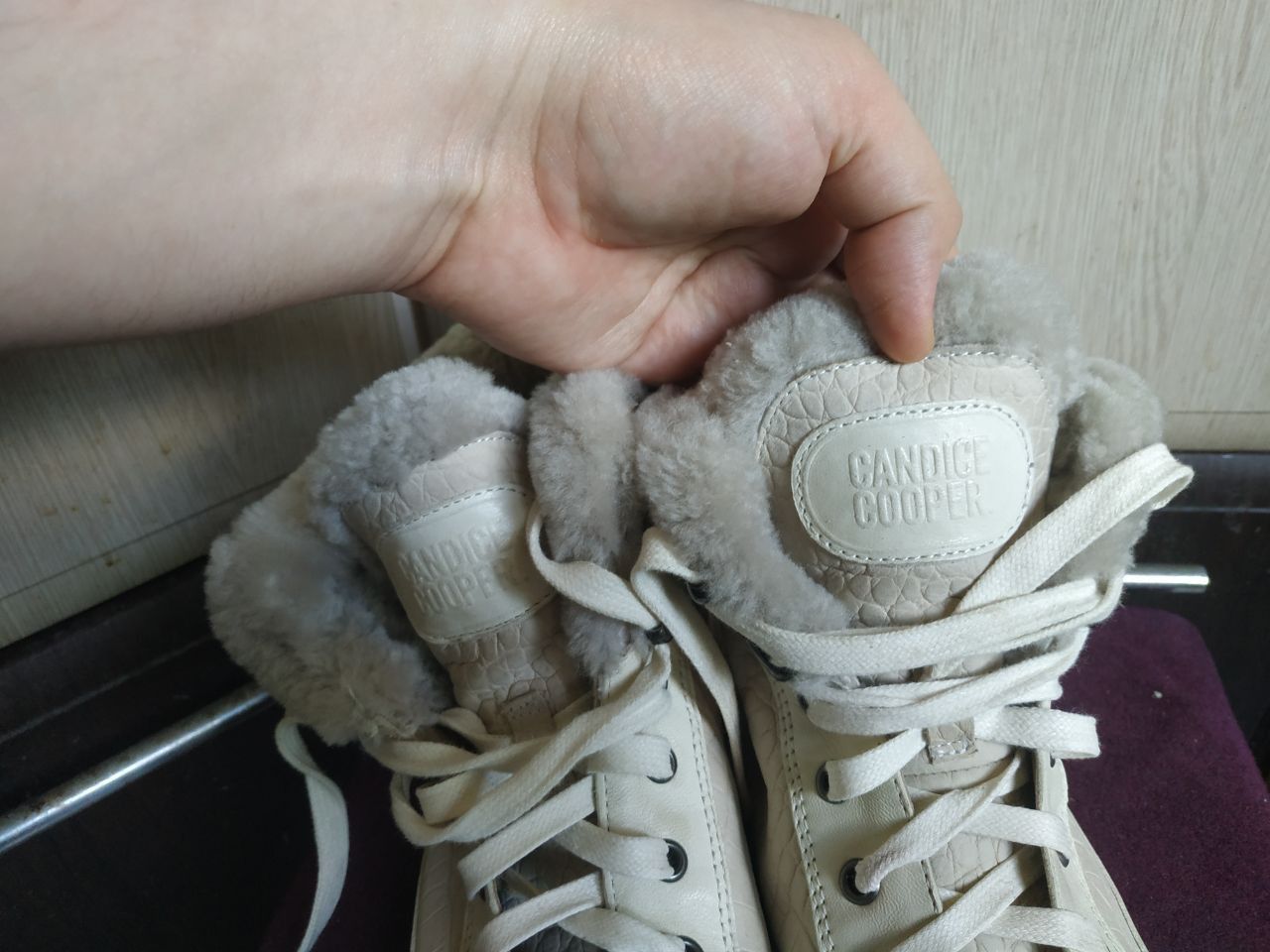 Other Candice Cooper Fur Lined Winter Sneakers Boots White 8.5 Size US 8.5 / IT 38.5 - 6 Thumbnail