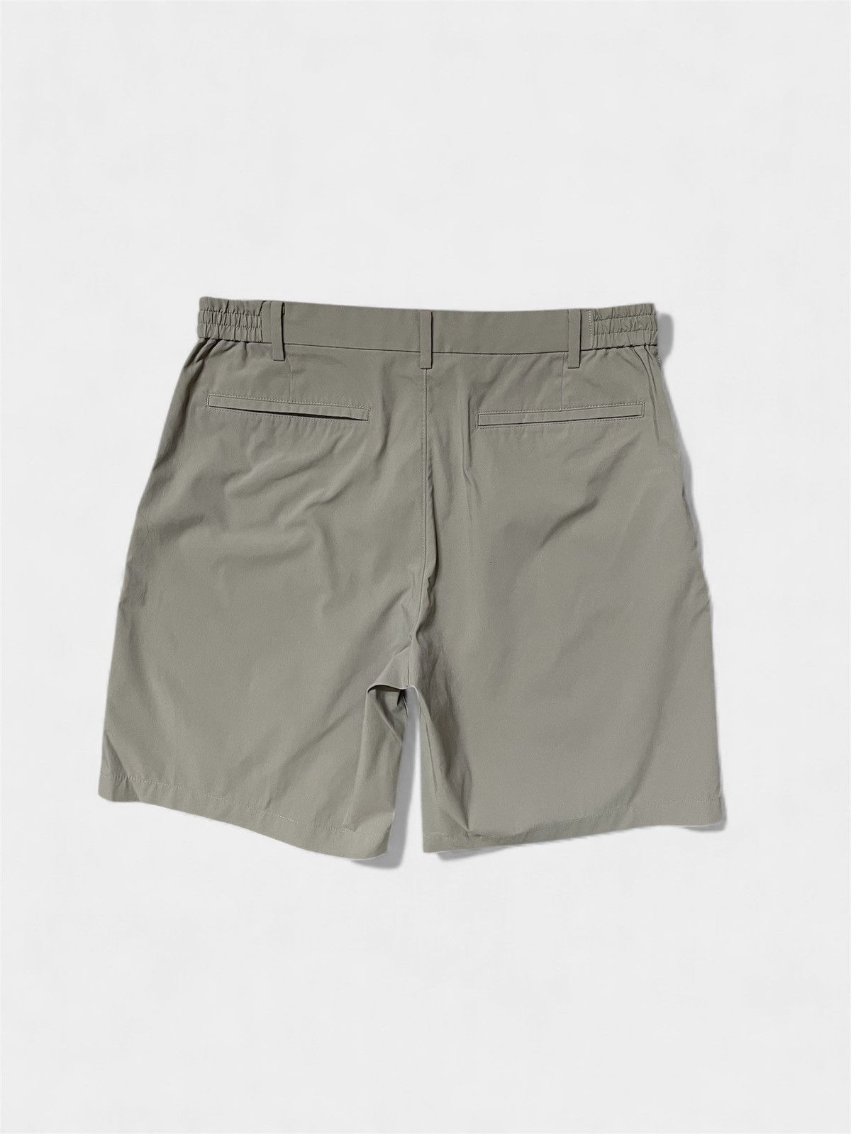 Uniqlo uniqlo x theory beige nylon short Size US 32 / EU 48 - 4 Thumbnail