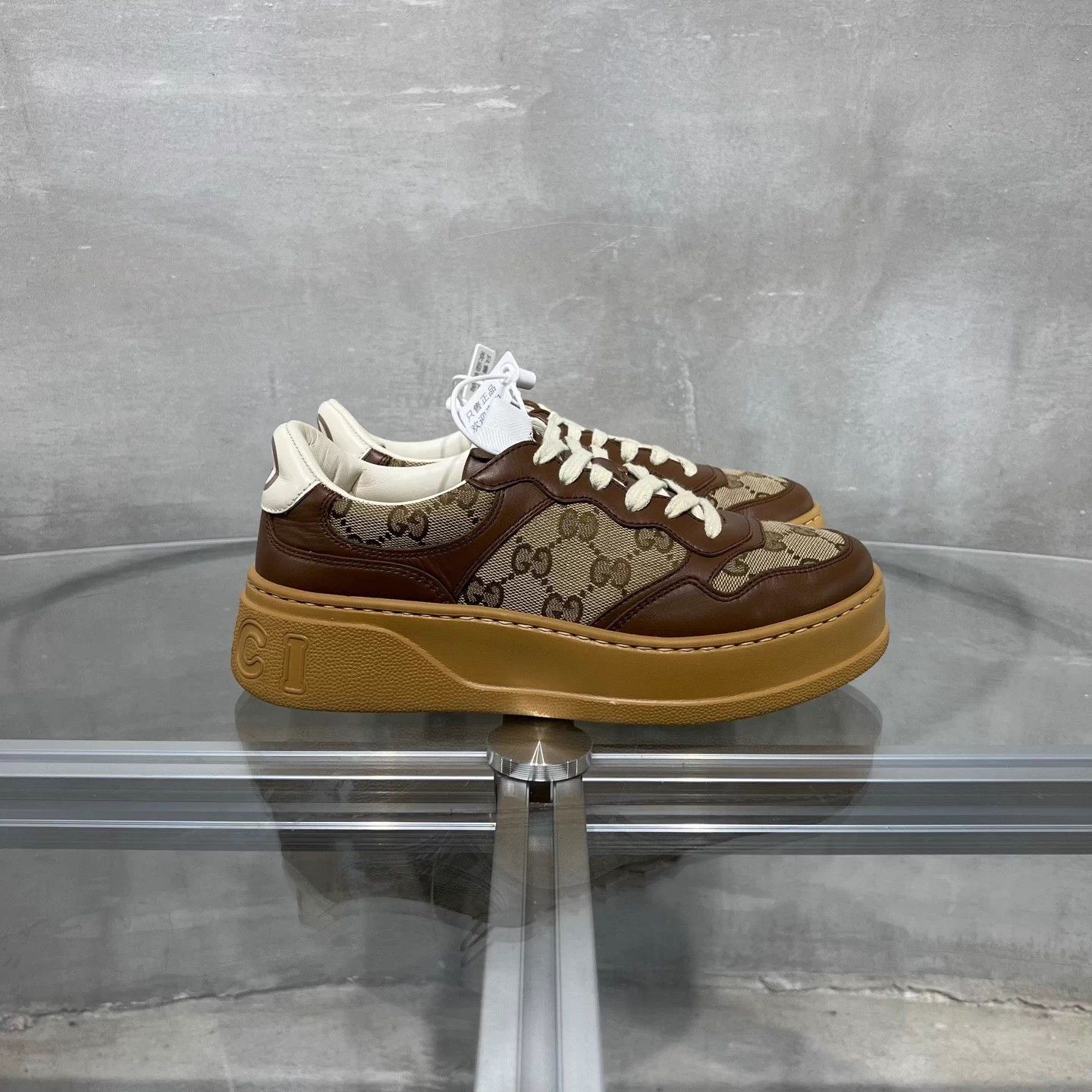 Gucci Gucci Brown Cookie Sneakers 37.5 Size US 7.5 / IT 37.5 - 4 Thumbnail