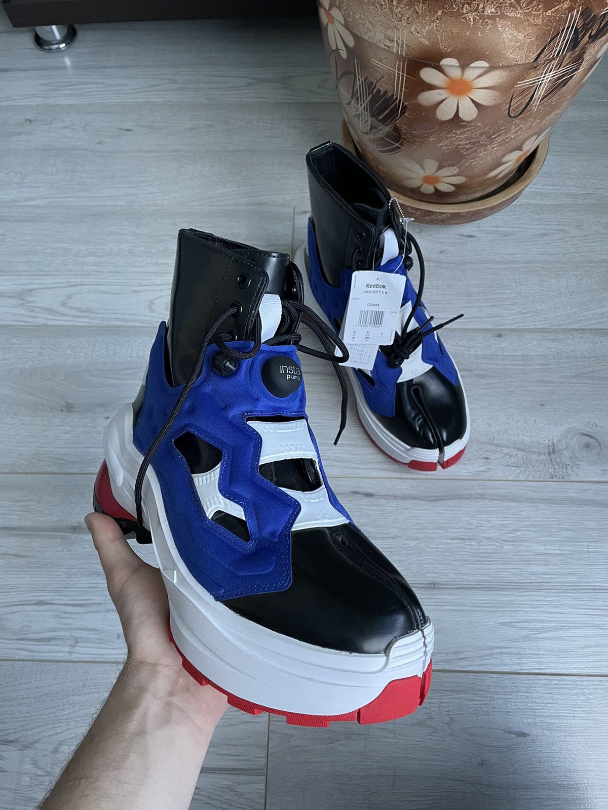 image of Avant Garde x Maison Margiela Reebok Taby Instapump Fury Oxford Sneakers in Black, Men's (Size 10)