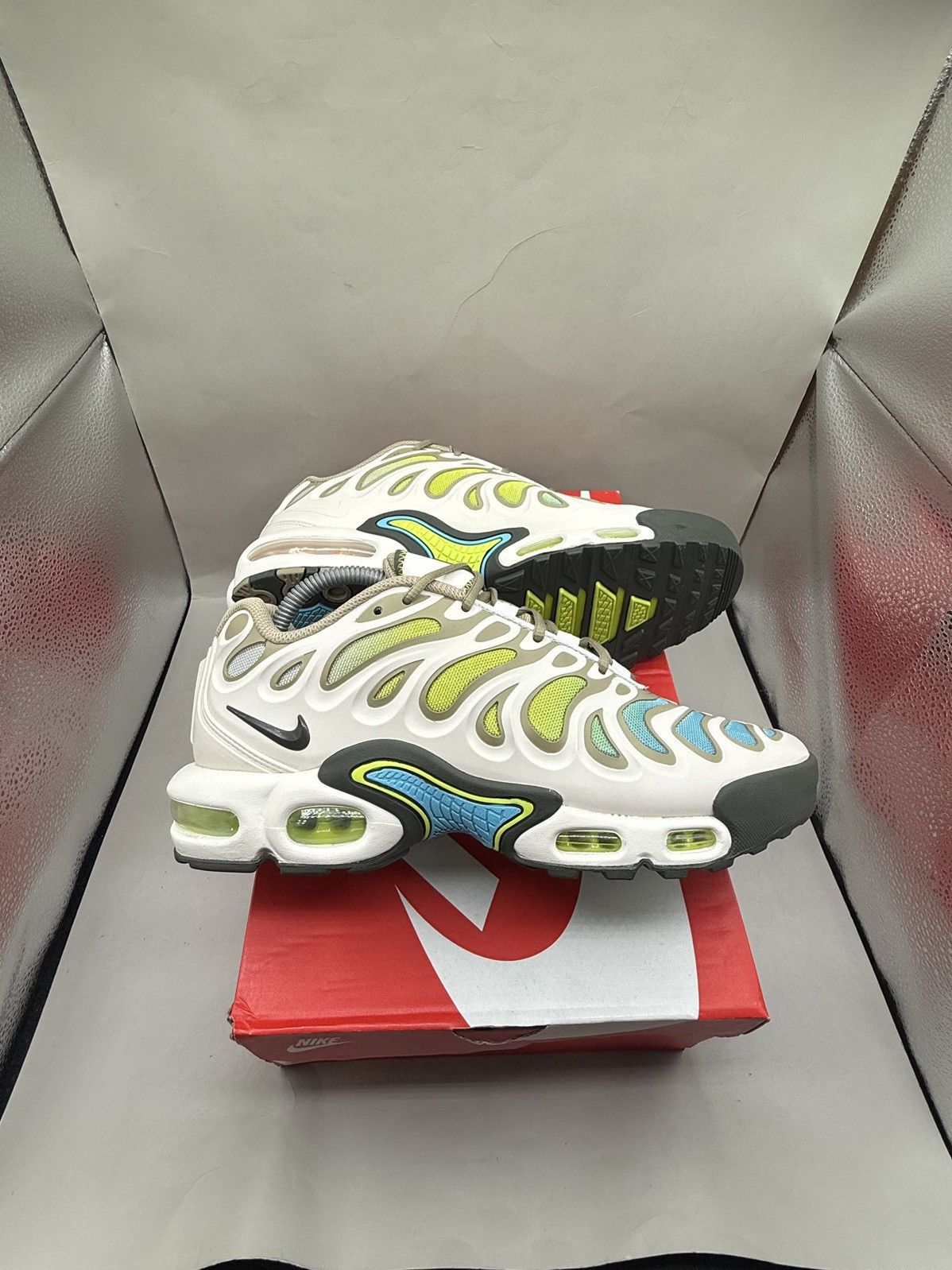 Nike Authentic Nike Air Max Plus Drift Cyber Baltic Blue Men 8.5 | Grailed