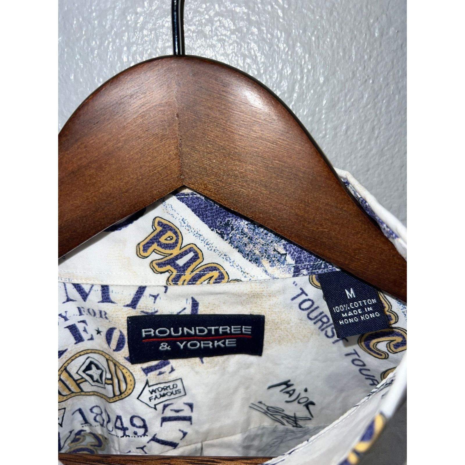 Roundtree & Yorke Vintage Roundtree & Yorke Button Down Shirt Tourist Medium Size US M / EU 48-50 / 2 - 6 Thumbnail