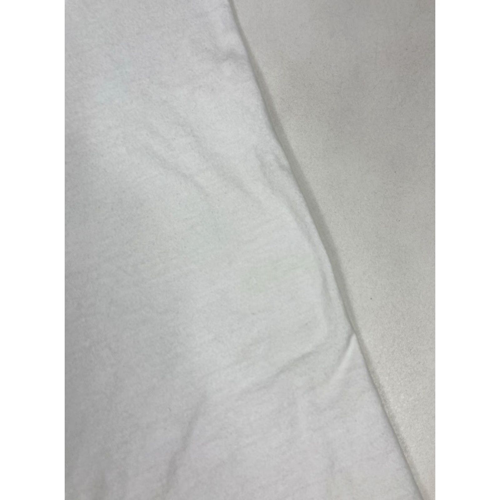 Vans VANS Vestige Graphic T-shirt Men XL White Short Sleeve Shirt Mens XL White Graphic Print Crew Neck Logo All Seasons Summer Spring Fall Winter Vintage? Size US XL / EU 56 / 4 - 3 Thumbnail