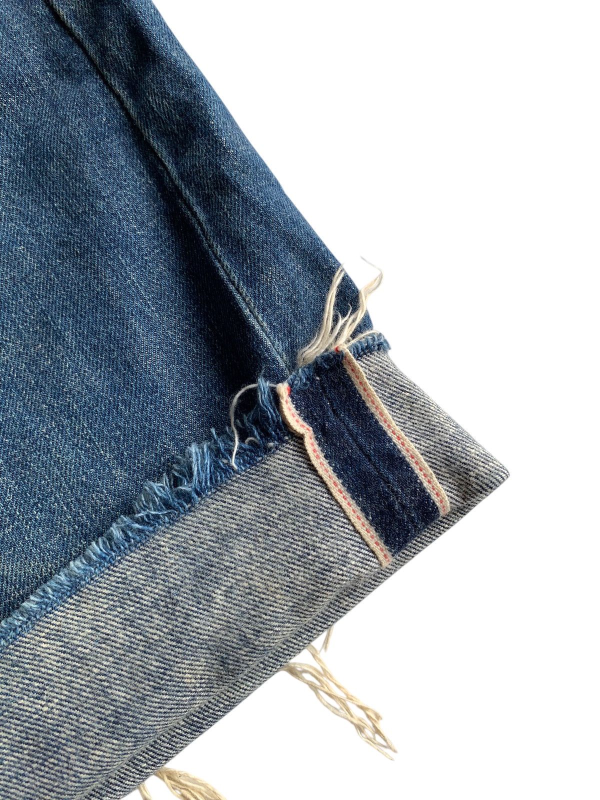 Levi's VINTAGE LEVIS BIG E SELVEDGE J22 BUTTON FLY SHORT DENIM Size US 34 / EU 50 - 6 Thumbnail