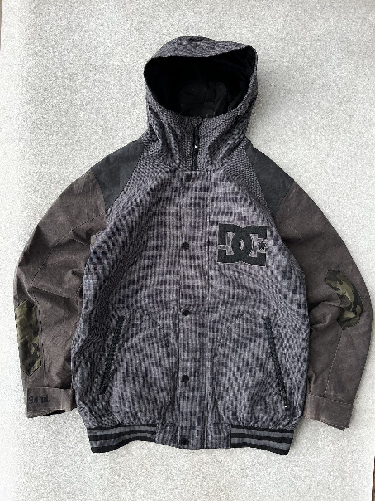 DC Dc Shoes Mens DCLA Snow Jacket Snowboard Gopcore Size US L / EU 52-54 / 3 - 1 Thumbnail