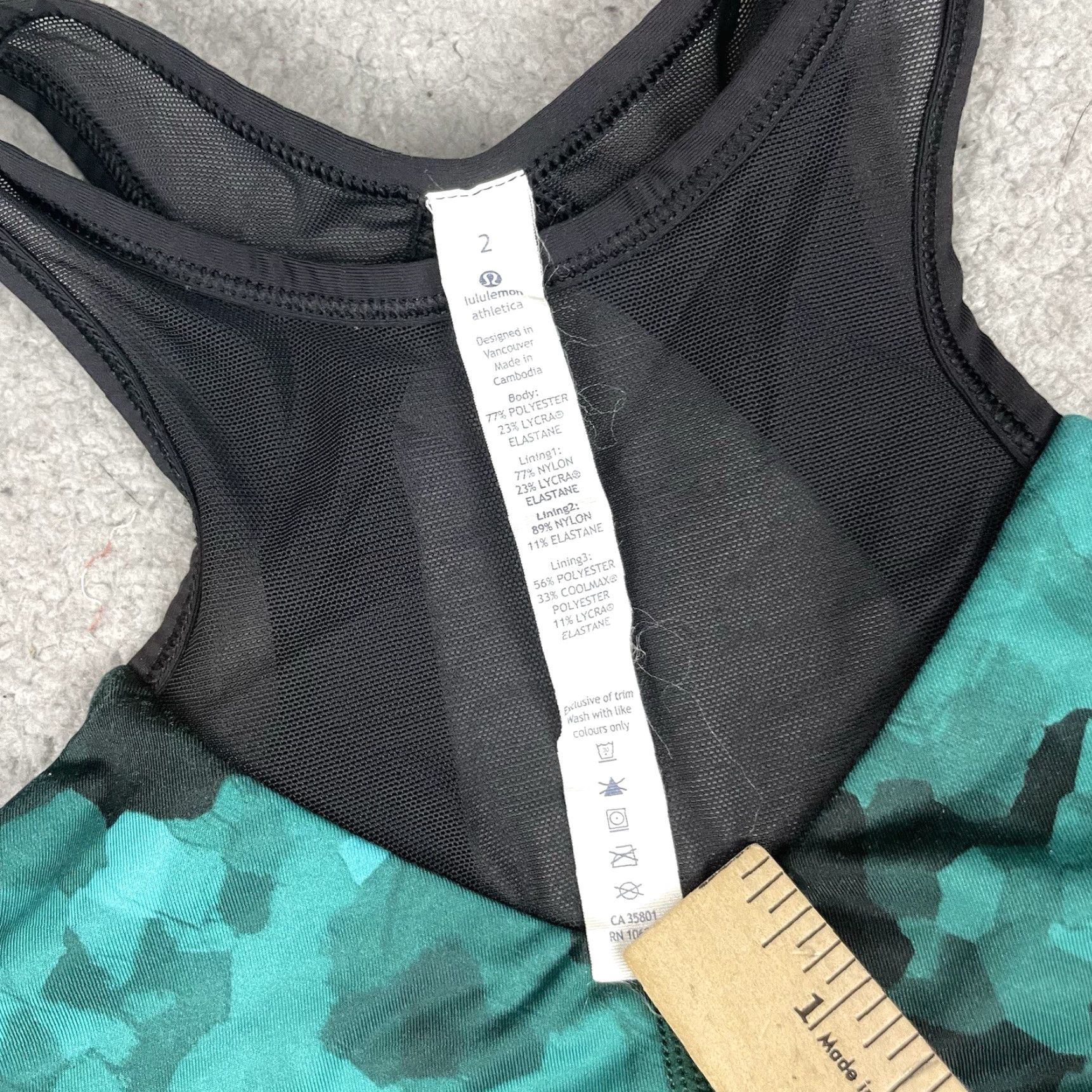 Lululemon VINTAGE Lululemon Sports Bra Womens 2 Green Racerback Sleeveless Compression Lace Run Sports Bra Size ONE SIZE - 4 Thumbnail