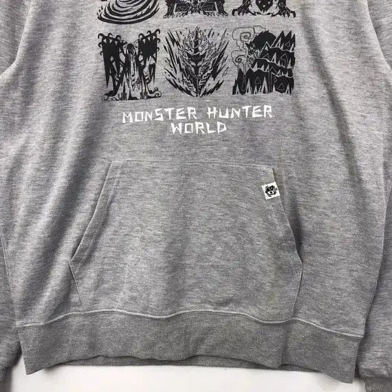 Anime × Vintage Vtg MONSTER HUNTER WORLD Video Game Console Hoodie Pullover Size US XL / EU 56 / 4 - 5 Thumbnail