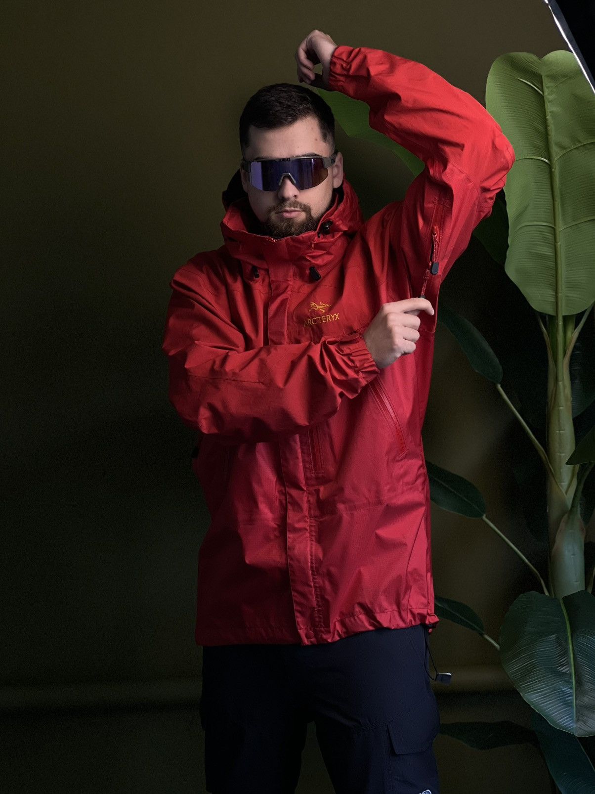 Arc'teryx × Vintage Rare Vintage Arc’teryx Theta LT Gore-Tex XCR Gold Logo M Size US M / EU 48-50 / 2 - 5 Thumbnail