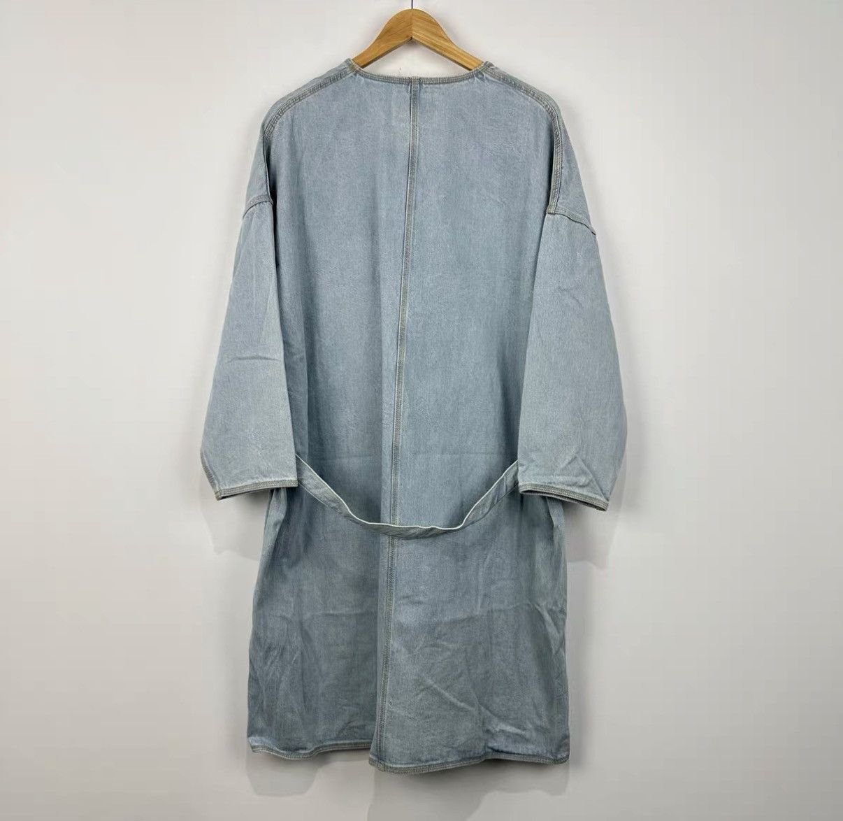 Acne Studios Acne Studios Oversized Washed Denim Dress J42 Size S / US 4 / IT 40 - 2 Thumbnail