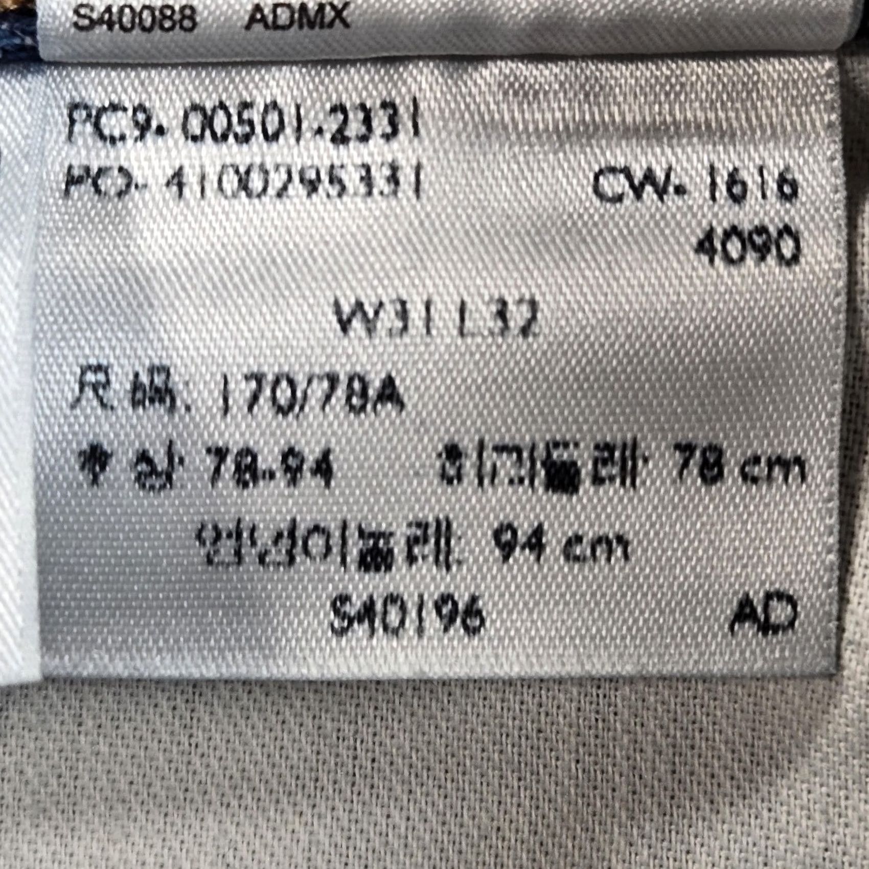 Levi's Item Specifications: Material: Leather, Style: Wallet Size US 31 - 3 Thumbnail