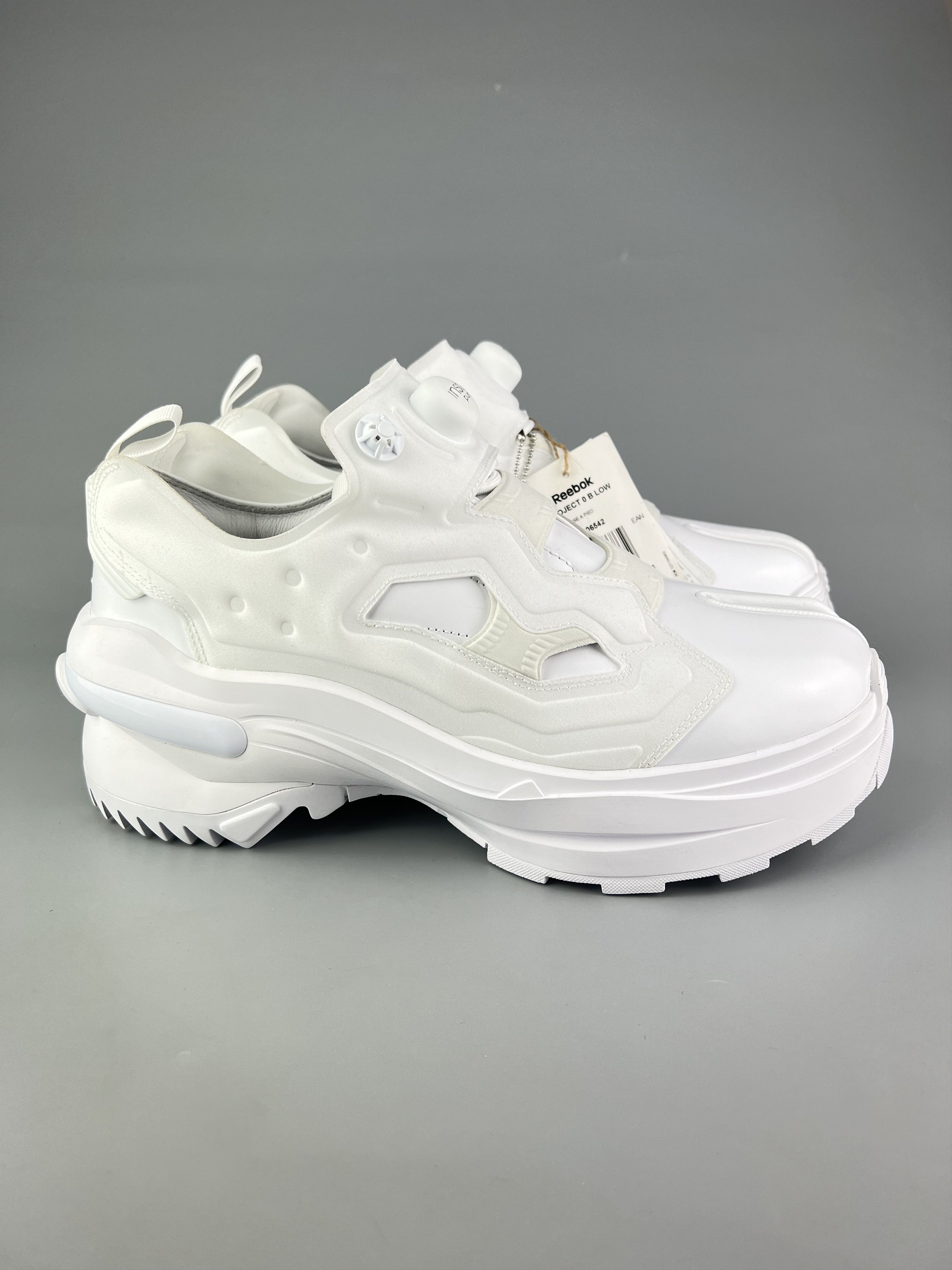 Maison Margiela × Reebok Maison Margiela x Reebok Instapump Fury Tabi Size US 7 Size US 7 / EU 40 - 3 Thumbnail