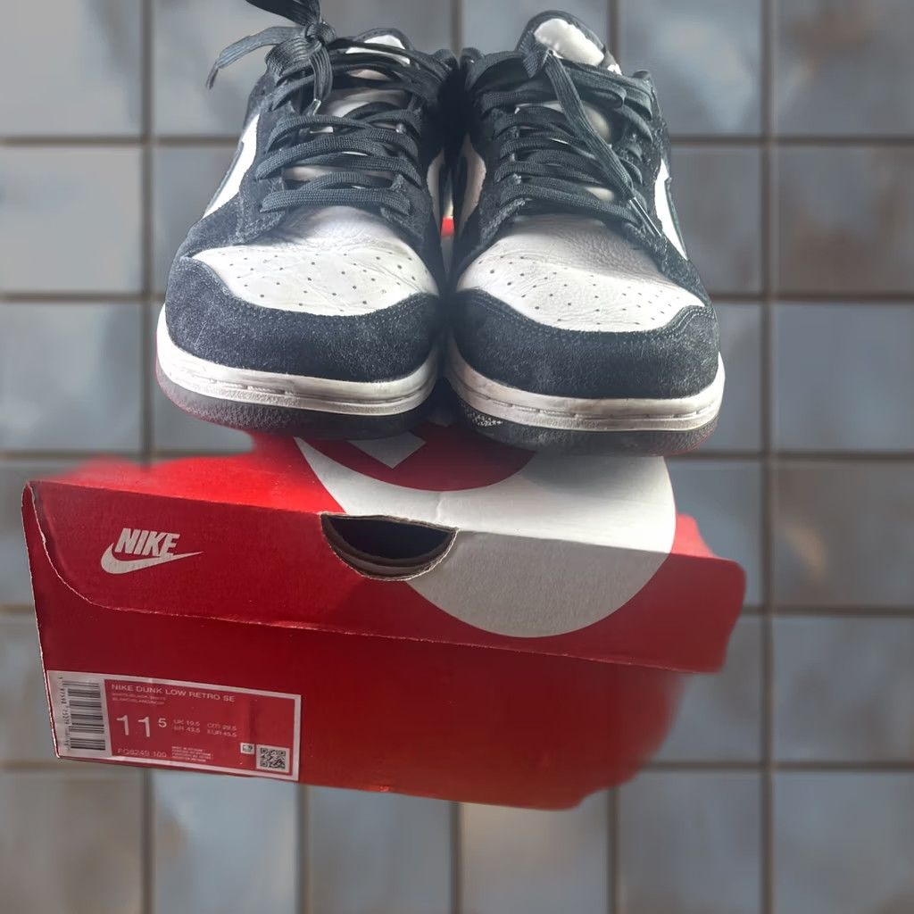 Nike Nike Dunk Low Panda Black White Retro SE 11.5 Mens Sneakers 90s Panda Nature Casual Running Basketball Shoe Size US 12 / EU 45 - 1 Thumbnail