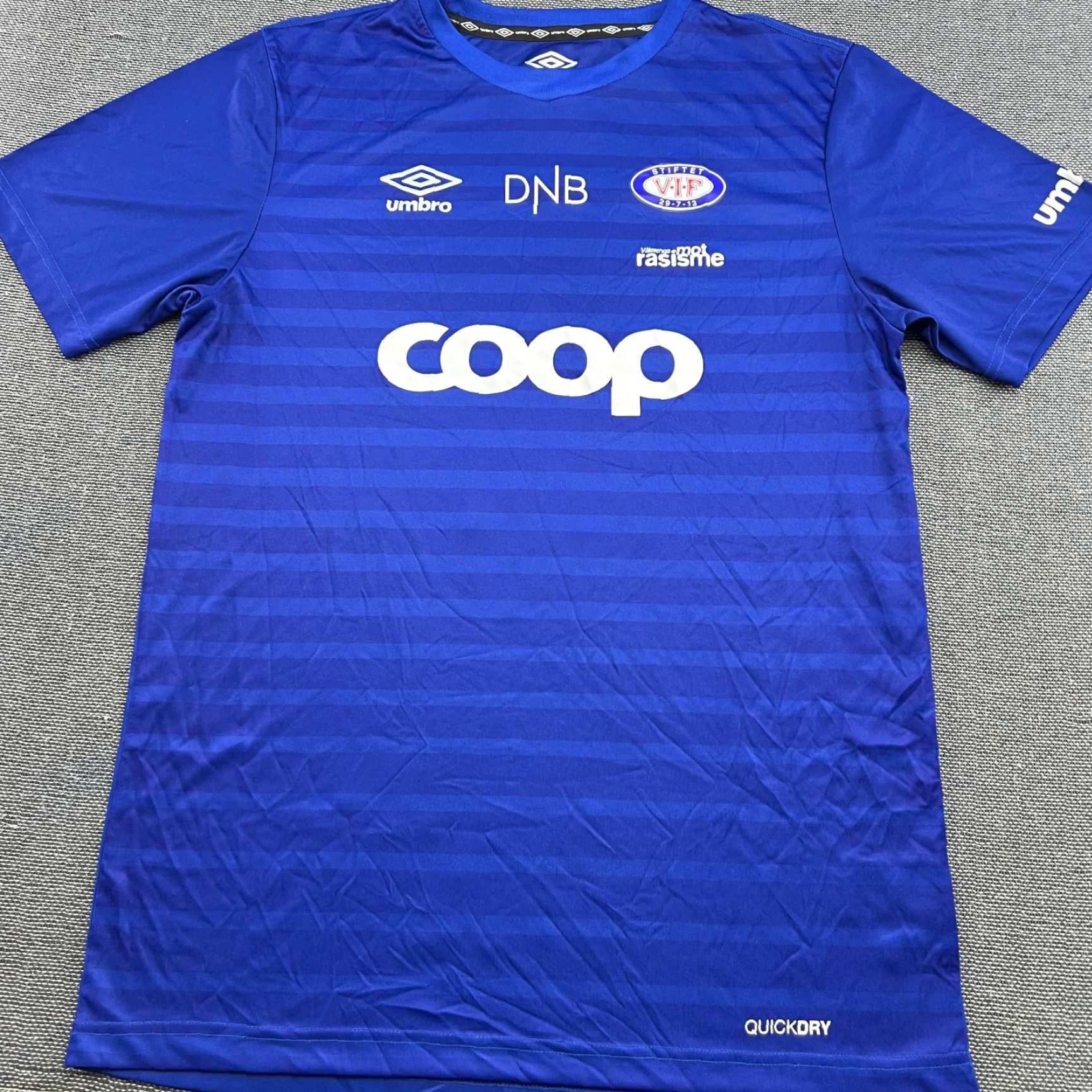 Umbro Umbro Valerenga Football Jersey Shirt Mens Large Blue Training Short Sleeve T-Shirt Sports Jersey Size US L / EU 52-54 / 3 - 3 Thumbnail