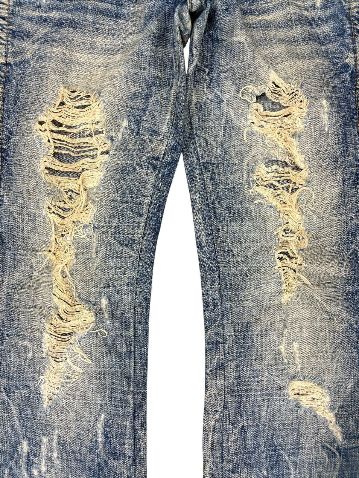 Yoshiyuki Konishi Vintage Japanese Brand Faded Distressed Flare Jeans Size 32" / US 10 / IT 46 - 5 Thumbnail