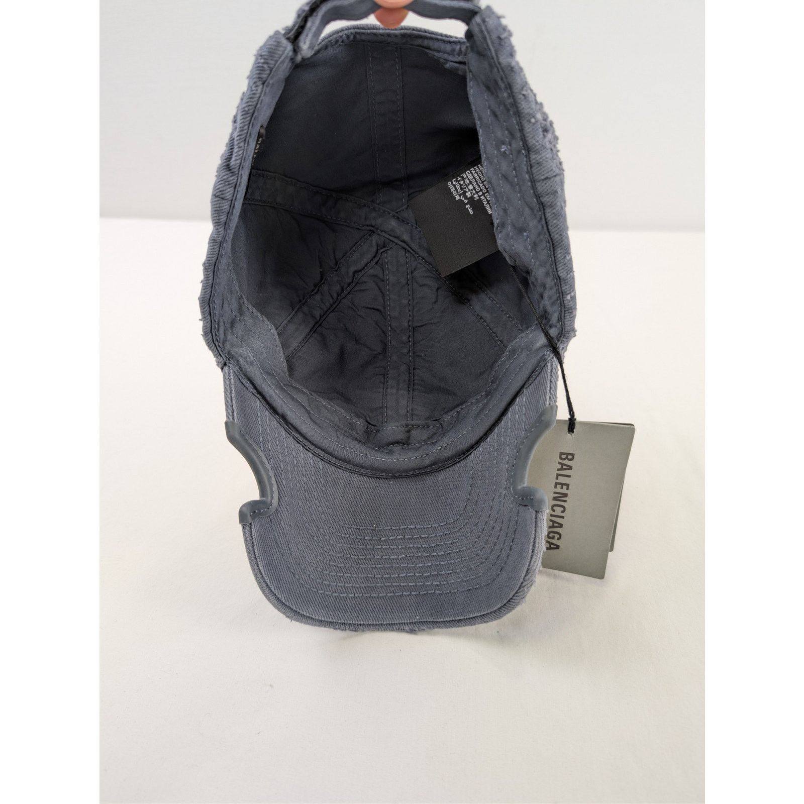 Balenciaga o1rshd1 Size: OS / Cotton Drill Cap / Hat Notched Laser Blue Size ONE SIZE - 9 Thumbnail