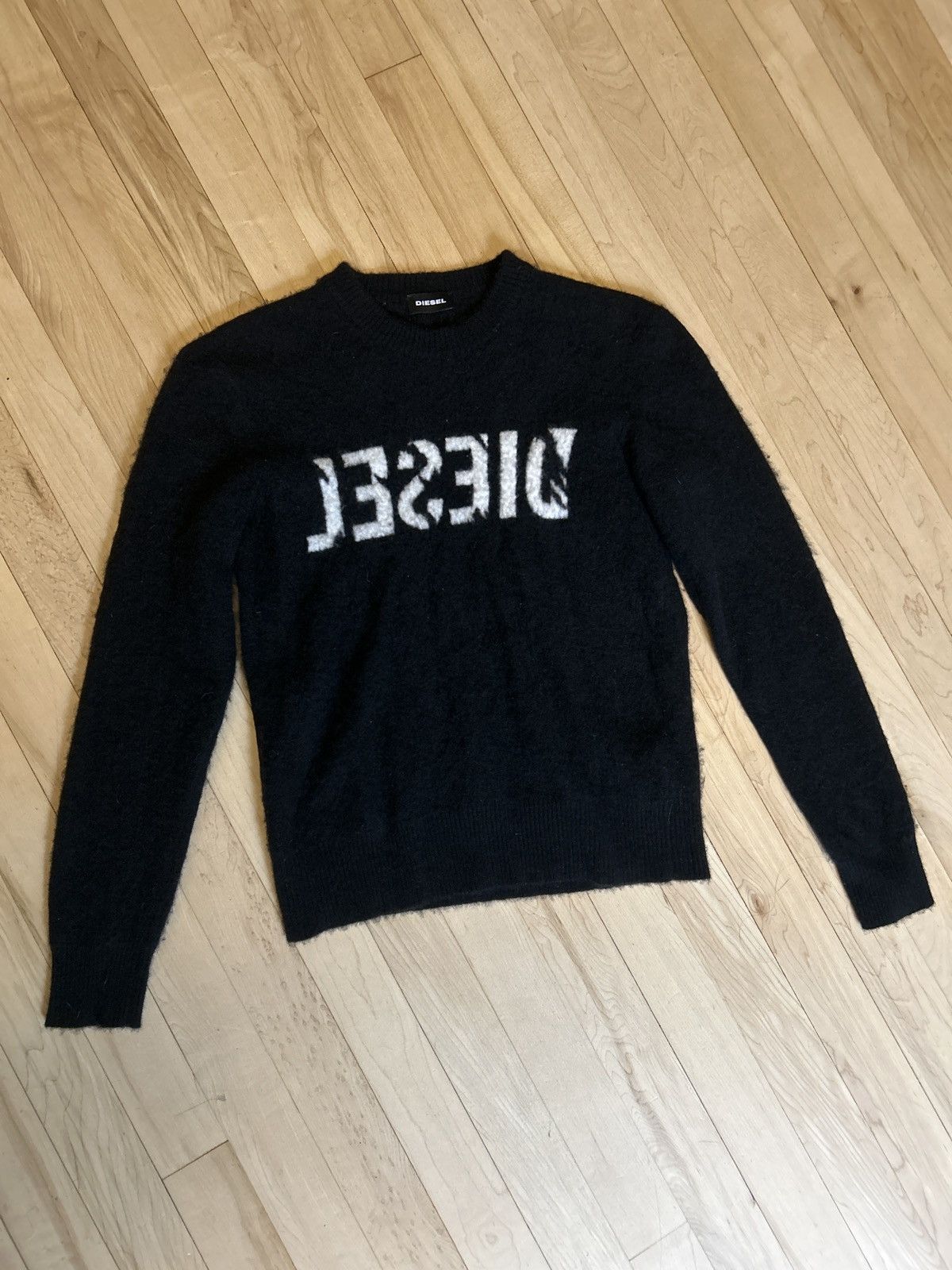Diesel Diesel backwards logo cashmere sweater Size L / US 10 / IT 46 - 1 Thumbnail