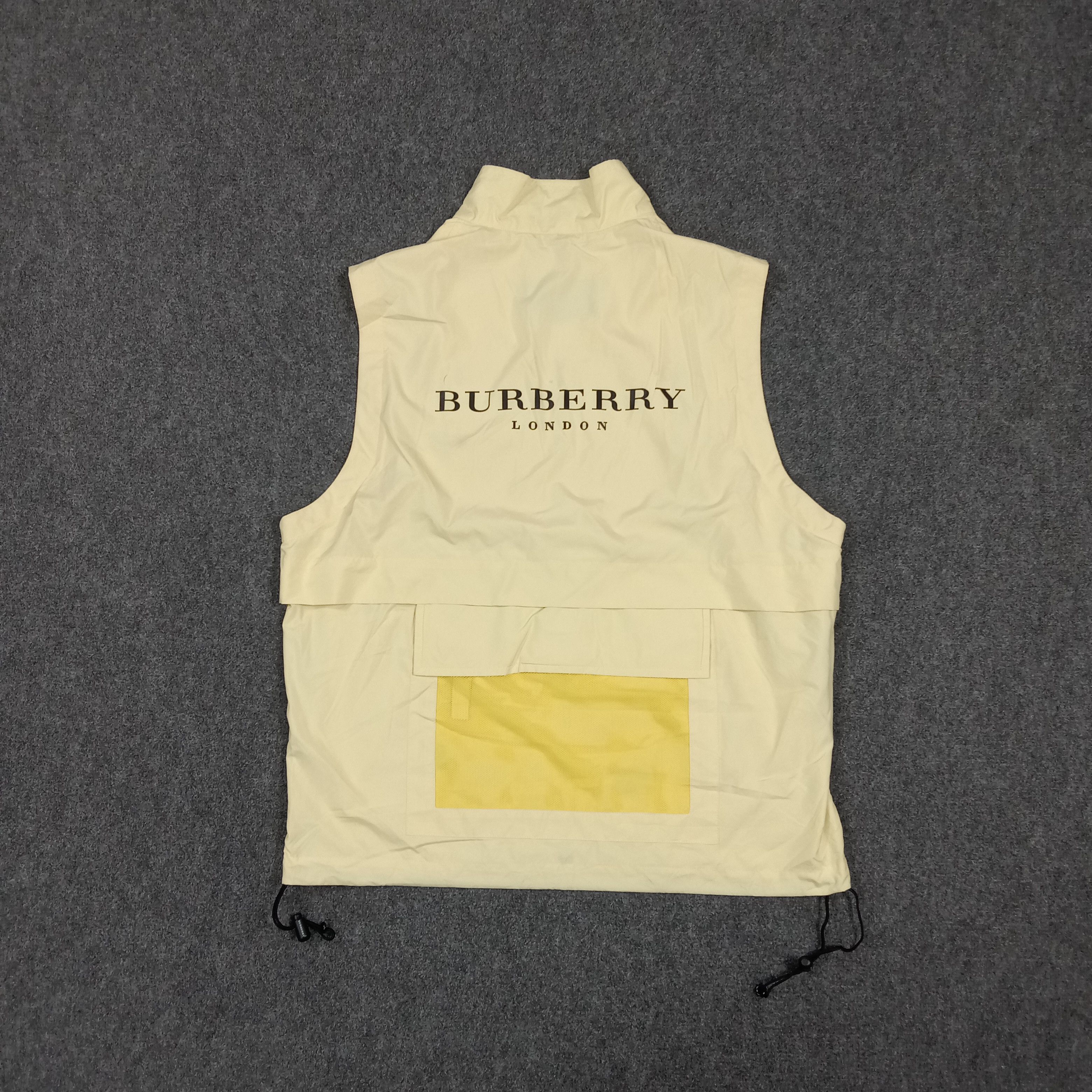 Burberry Burberry Golf Designer Brand Vests C285N52 Size US M / EU 48-50 / 2 - 1 Thumbnail