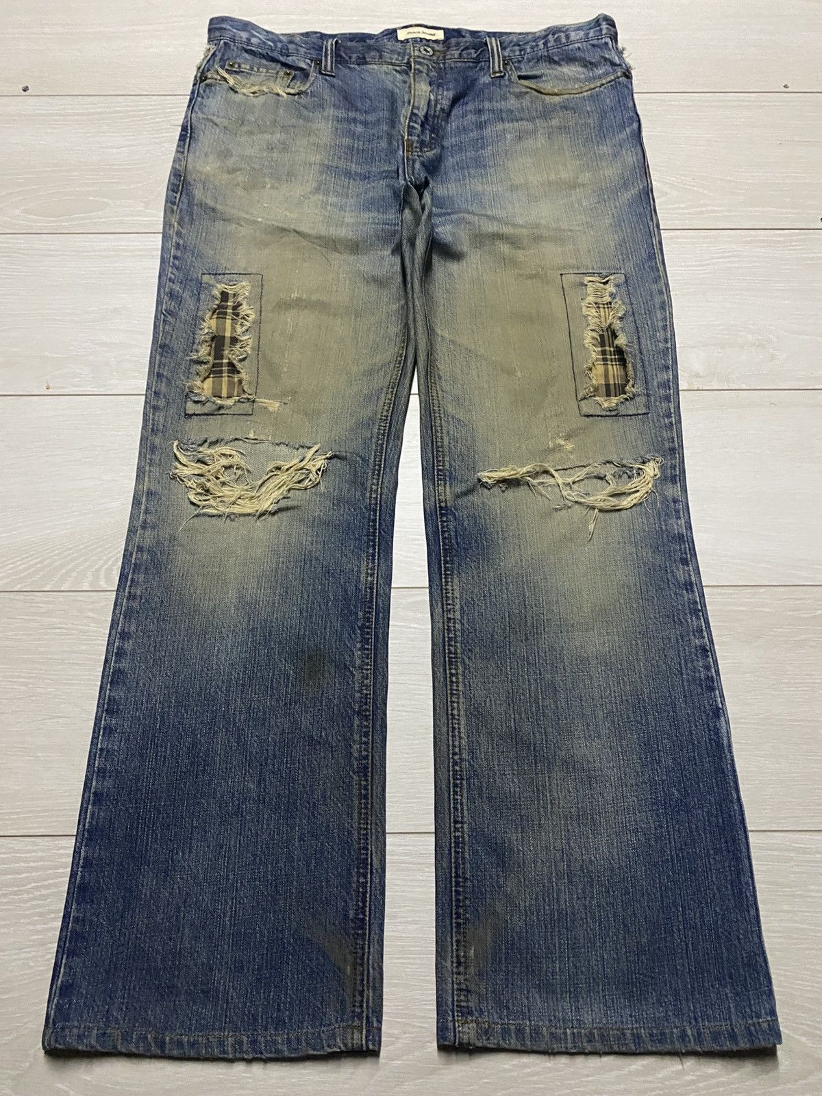 Japanese Brand Vintage Japanese Brand Beach Sound Distressed Baggy Jeans Size US 36 / EU 52 - 1 Thumbnail