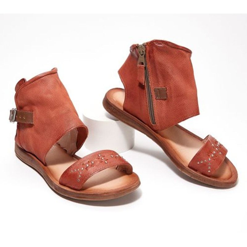 Other Miz Mooz Leather Wide Width Sandals Women Size 7.5 Size US 7.5 / IT 37.5 - 14 Thumbnail