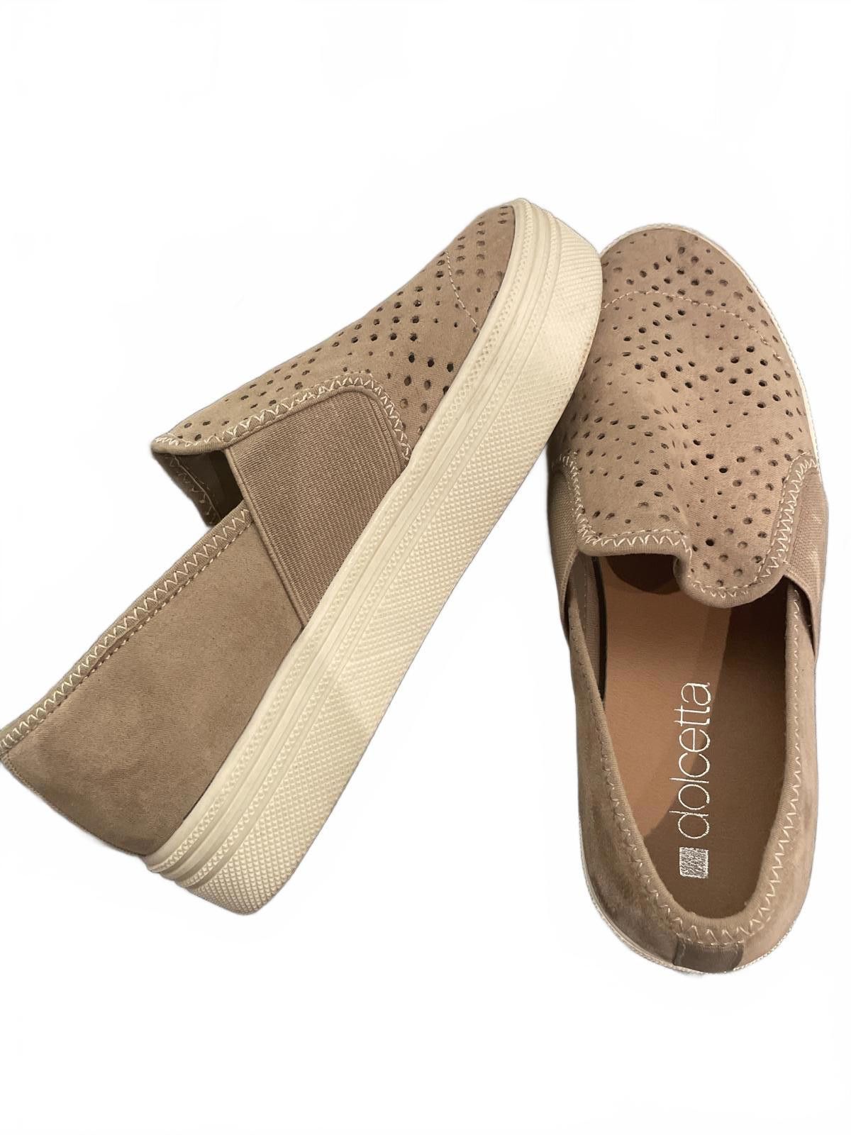 Other Dolcetta Shoes Women's 6 Beige Perforated Slip On Chunky EUC Size US 6 / IT 36 - 1 Thumbnail