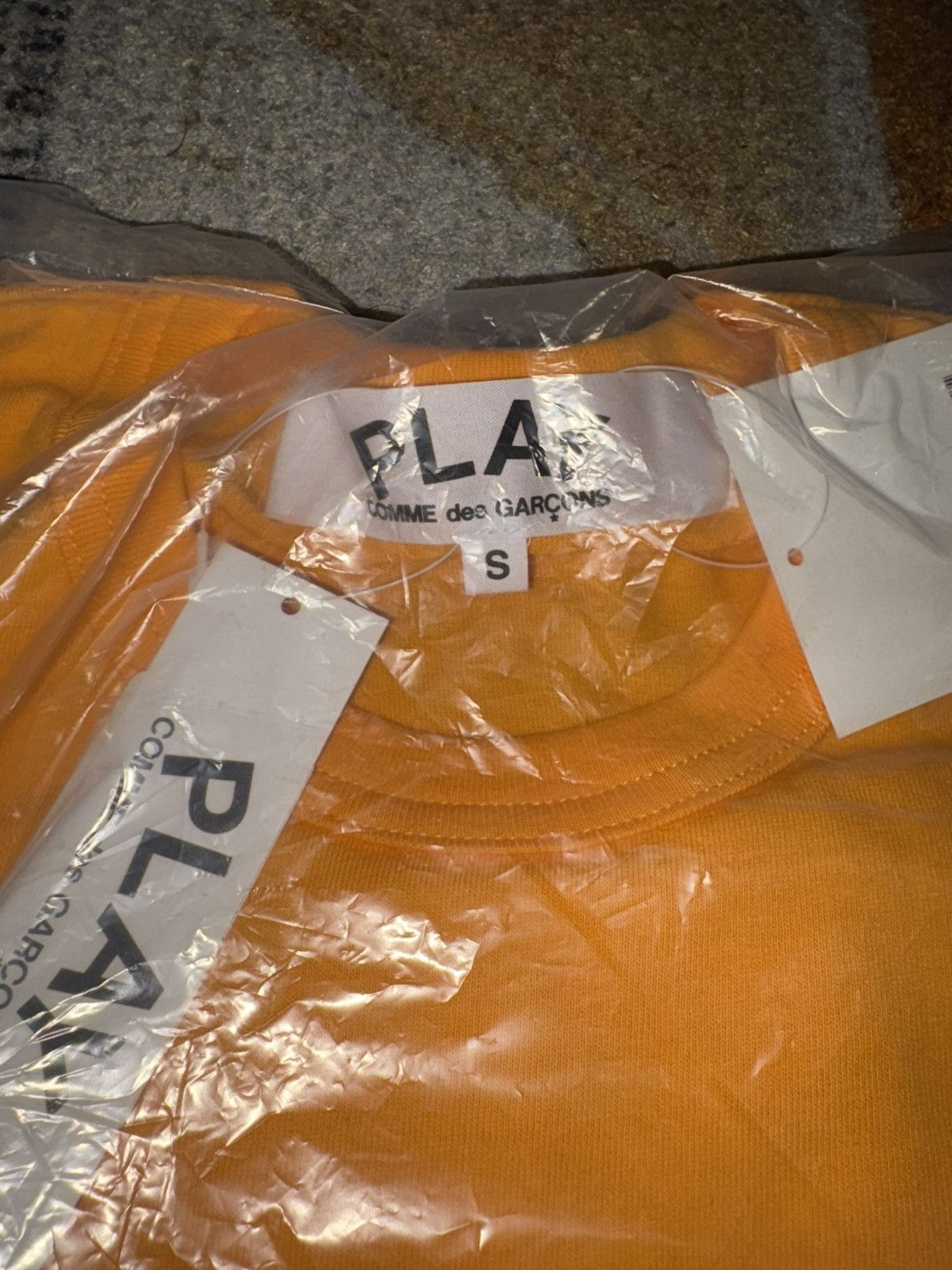 Comme des Garcons PLAY Comme Des Garcons Play Grey Orange Heart Long Sleeve Tee Size US S / EU 44-46 / 1 - 4 Thumbnail