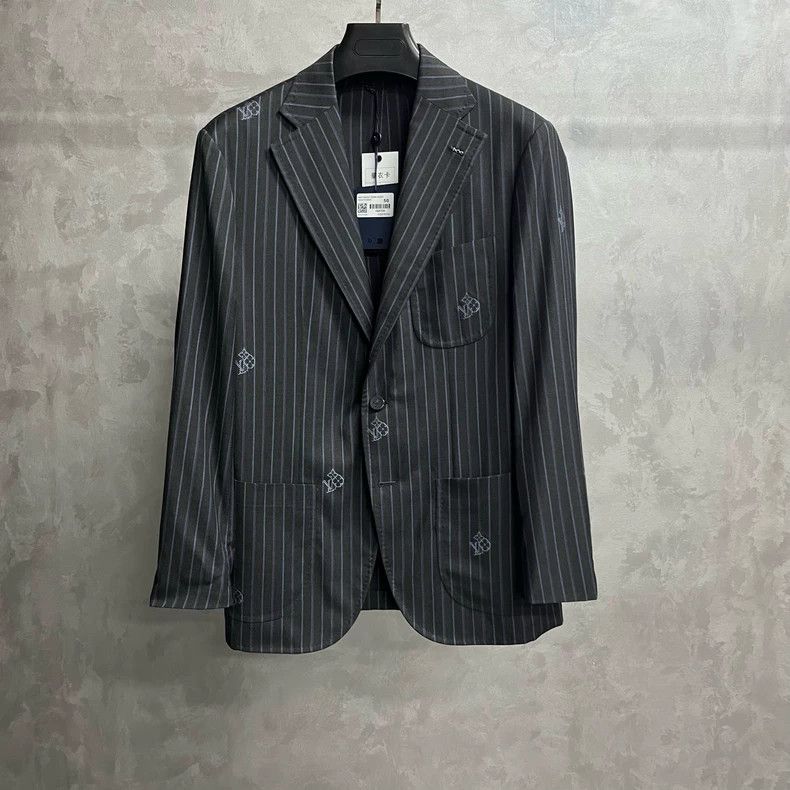 Louis Vuitton Black Vertical Stripe Suit Collar Single Bre