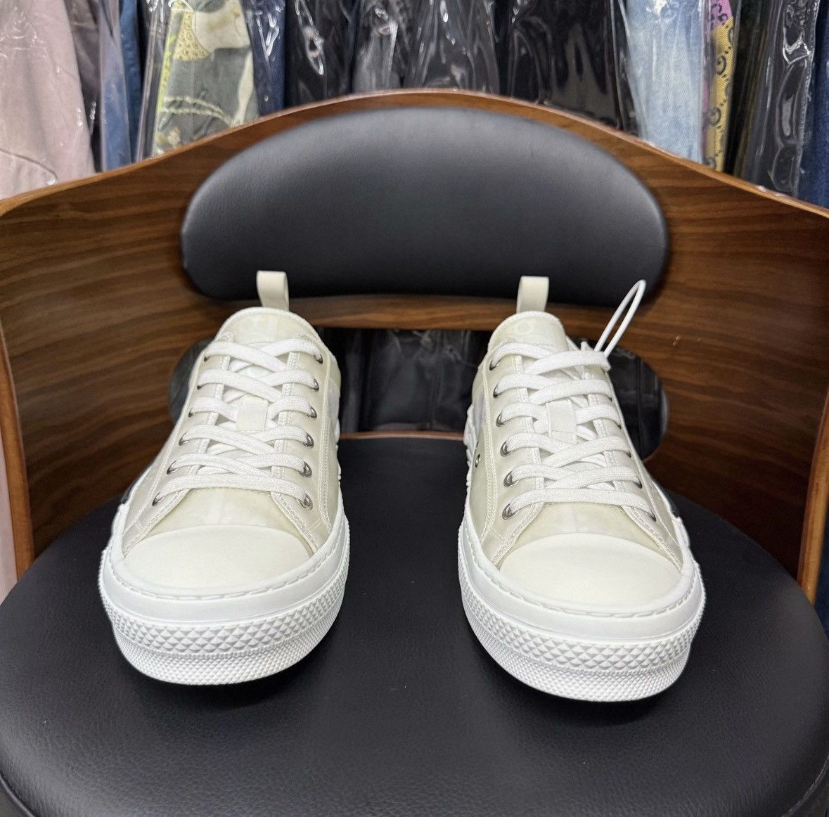 Dior Dior Limited White Lowtop Sneakers 9 Men Size US 9 / EU 42 - 2 Thumbnail