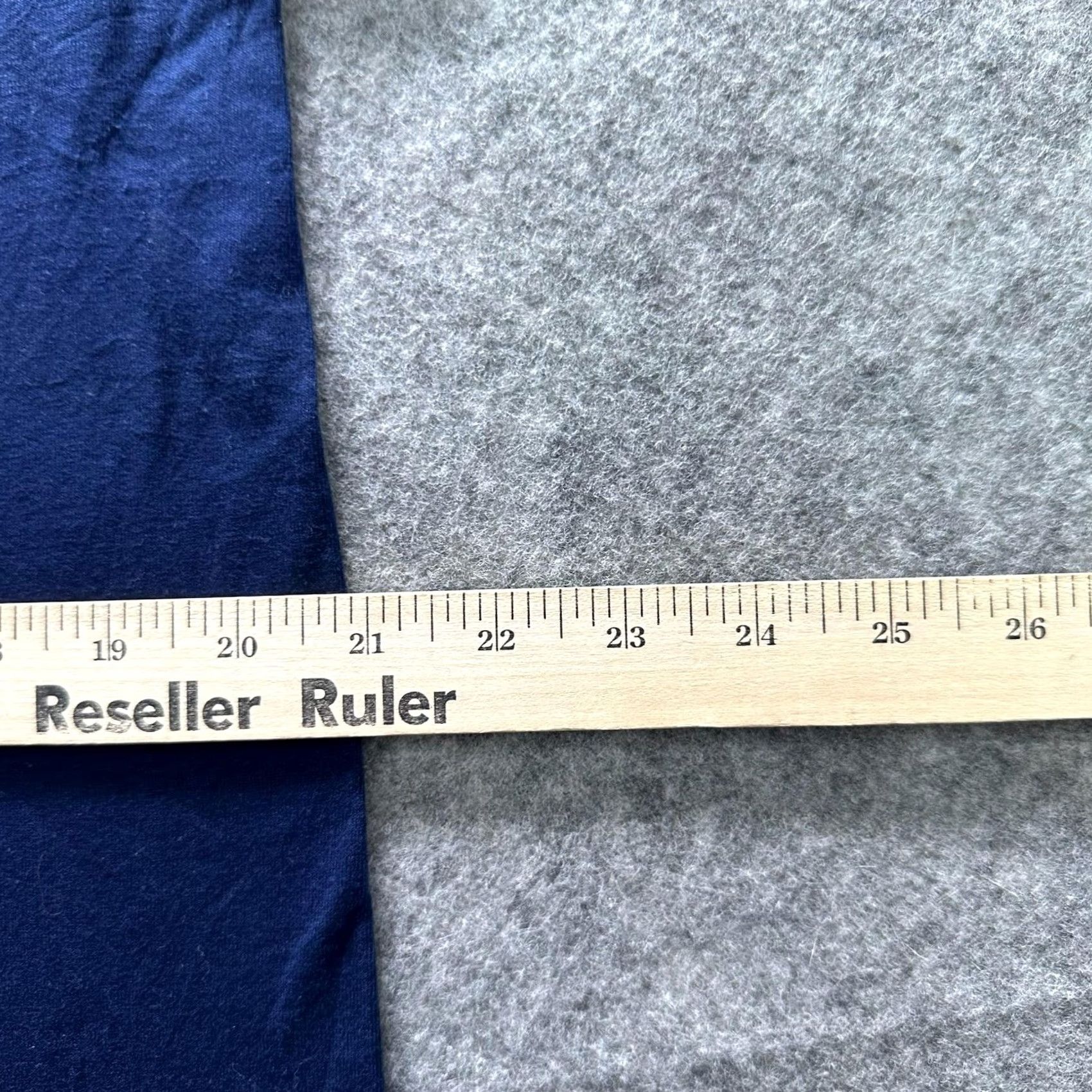 Jerzees JERZEES Shirt Mens L Blue Solid Crewneck Tee Cotton Polyester Made In USA Size US L / EU 52-54 / 3 - 7 Thumbnail