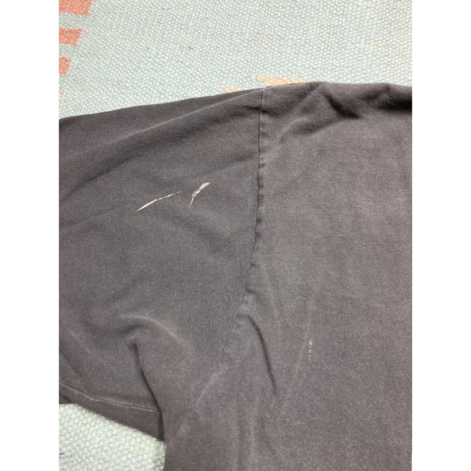 Tommy Hilfiger VINTAGE Tommy Hilfiger T-Shirt Men XL 100% Cotton Gray/Black Faded Size US XL / EU 56 / 4 - 7 Thumbnail
