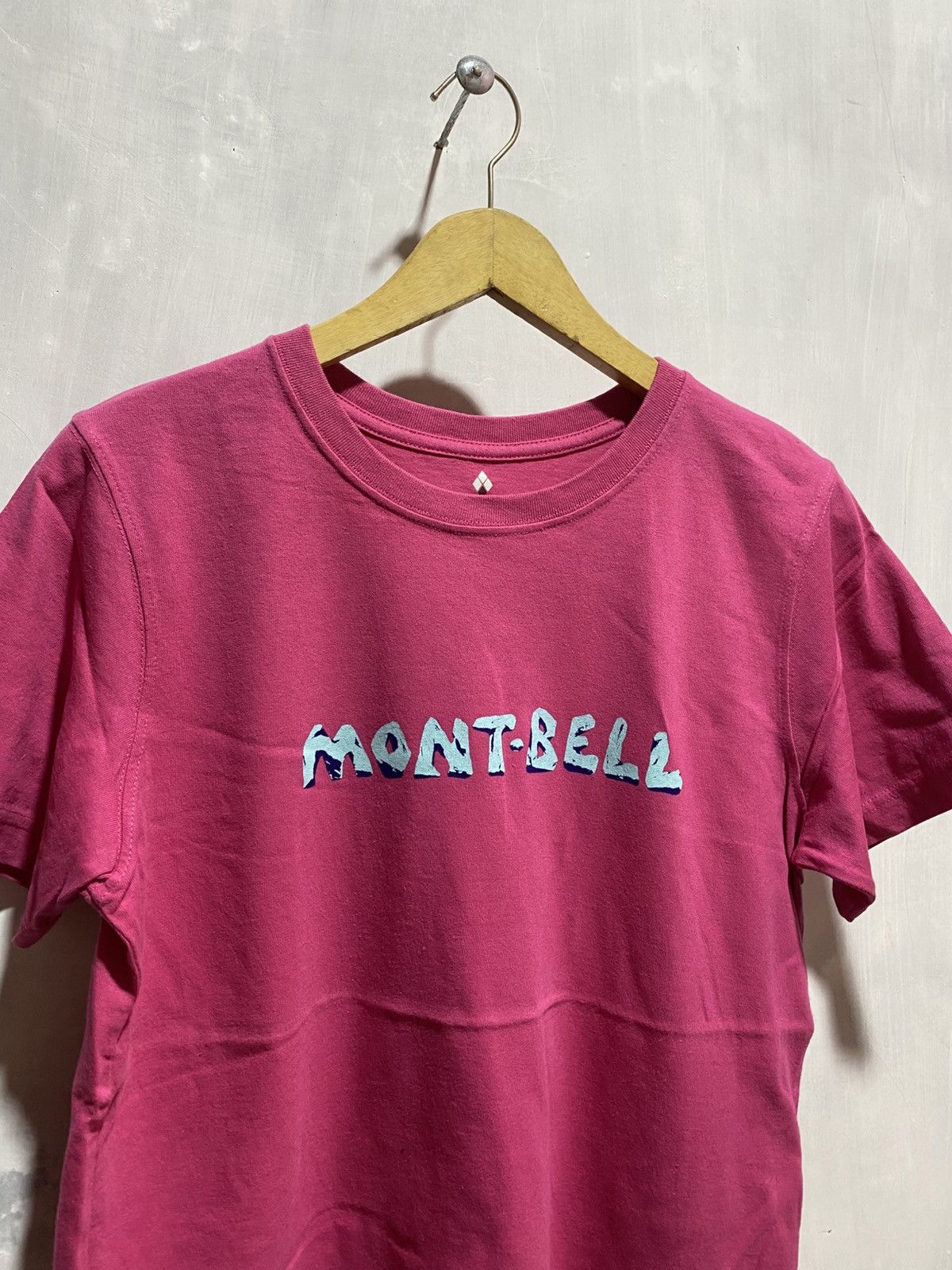 Montbell Montbell ice logo tshirt Size US S / EU 44-46 / 1 - 2 Thumbnail