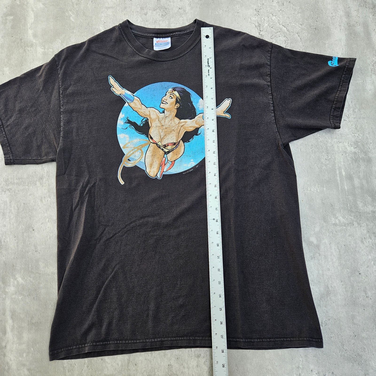Hanes Vintage Wonder Women DC T shirt Size XL Graphitti Designs Size US XL / EU 56 / 4 - 7 Thumbnail
