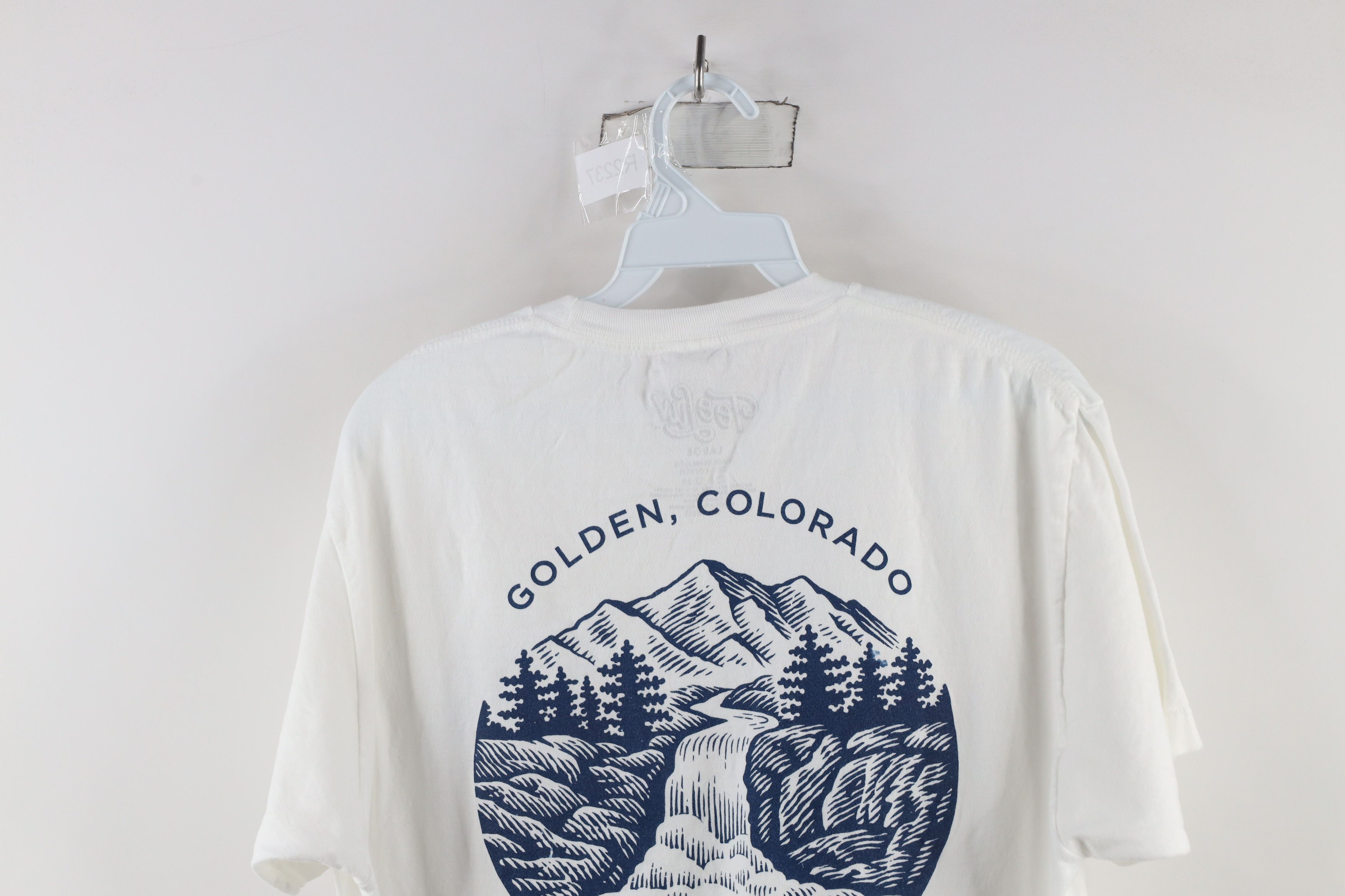 Vintage Retro Coors The Banquet Beer Short Sleeve T-Shirt White Size US L / EU 52-54 / 3 - 9 Thumbnail