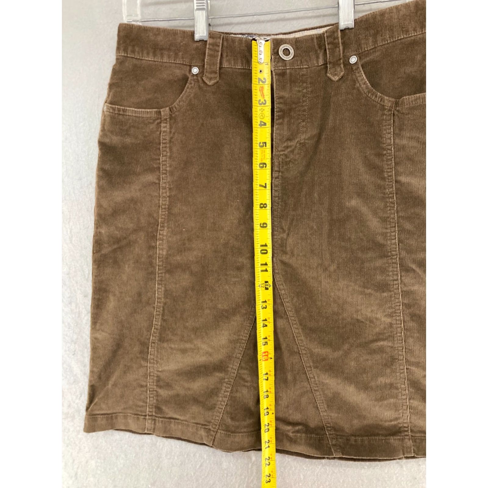 The North Face The North Face Women's Skirt 6 Brown Corduroy Casual Stretch Knee-Length - Logo, Zipper, Mid Rise, Solid - Outdoor Apparel Size 28" / US 6 / IT 42 - 4 Thumbnail