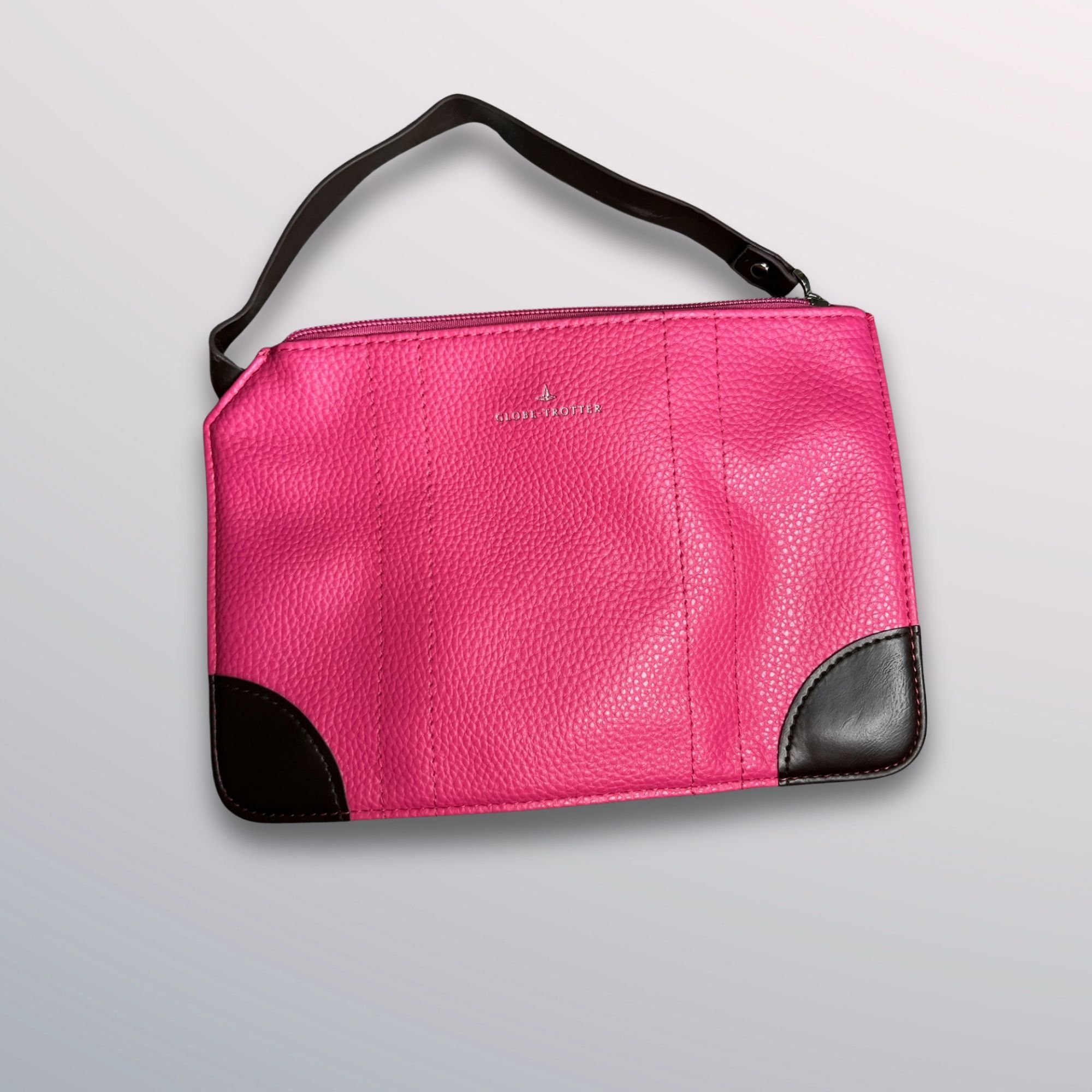 Globe-Trotter Globe-Trotter Pink Leather Small Amenity Bag With Black Hand Size ONE SIZE - 3 Thumbnail