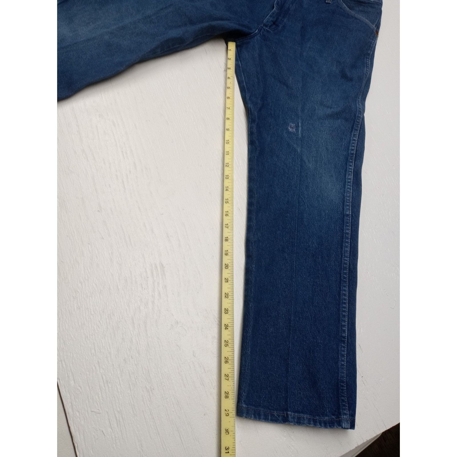 Wrangler Wrangler (38x30) Men's Straight Fit Blue Denim Jeans Size US 38 / EU 54 - 10 Thumbnail