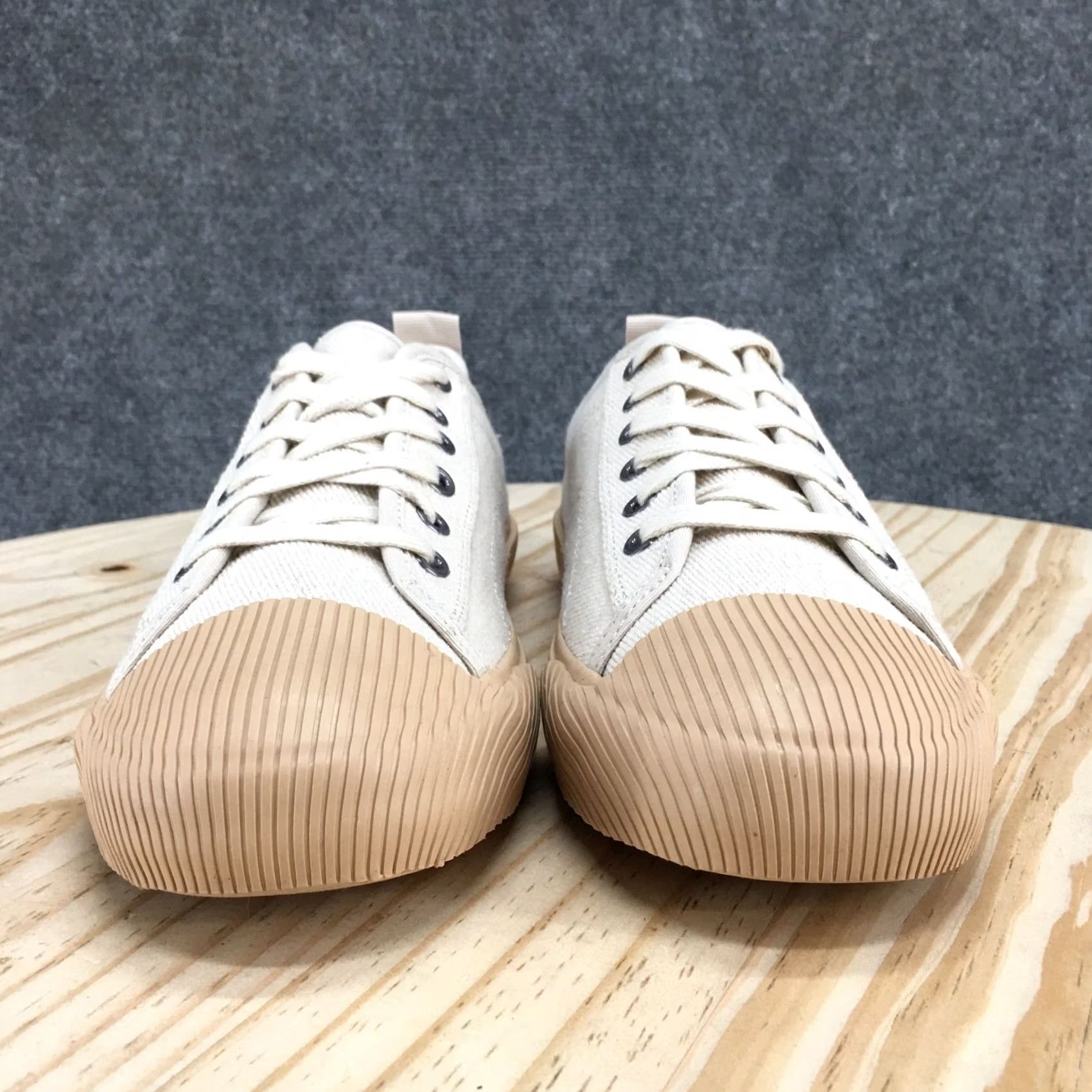 Vintage Universal Thread Shoes Womens 11 Grace Sneakers Cream Lace Up Low Top Comfort Size L / US 10 / IT 46 - 7 Thumbnail