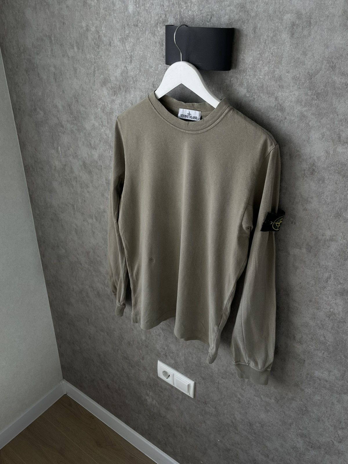 Massimo Osti Stone island khaki long sleeve Size US S / EU 44-46 / 1 - 3 Thumbnail