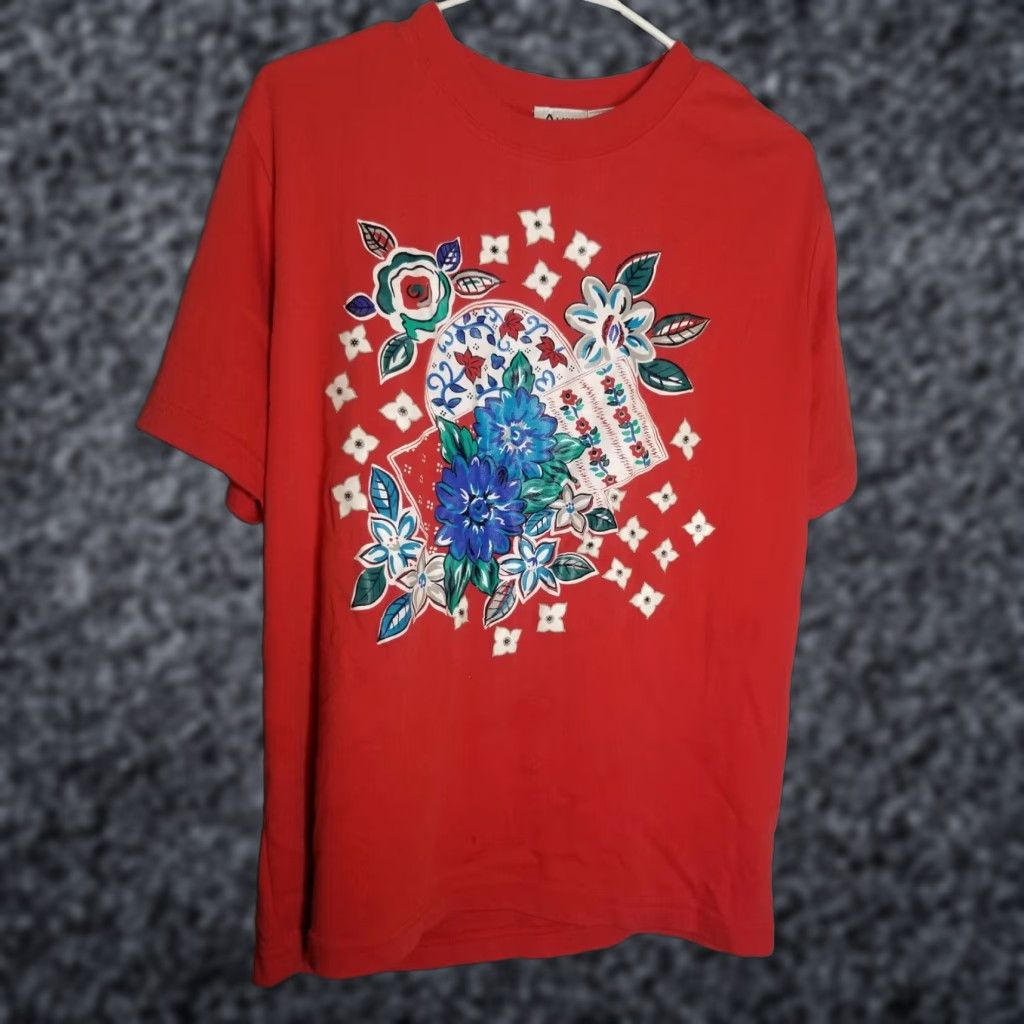 Vintage VINTAGE Alison Craig Top Floral T Shirt Women's XL Red 90s Vintage 90s Alison Craig Women's Top Size XL Floral T Shirt Distressed Size XL / US 12-14 / IT 48-50 - 1 Thumbnail
