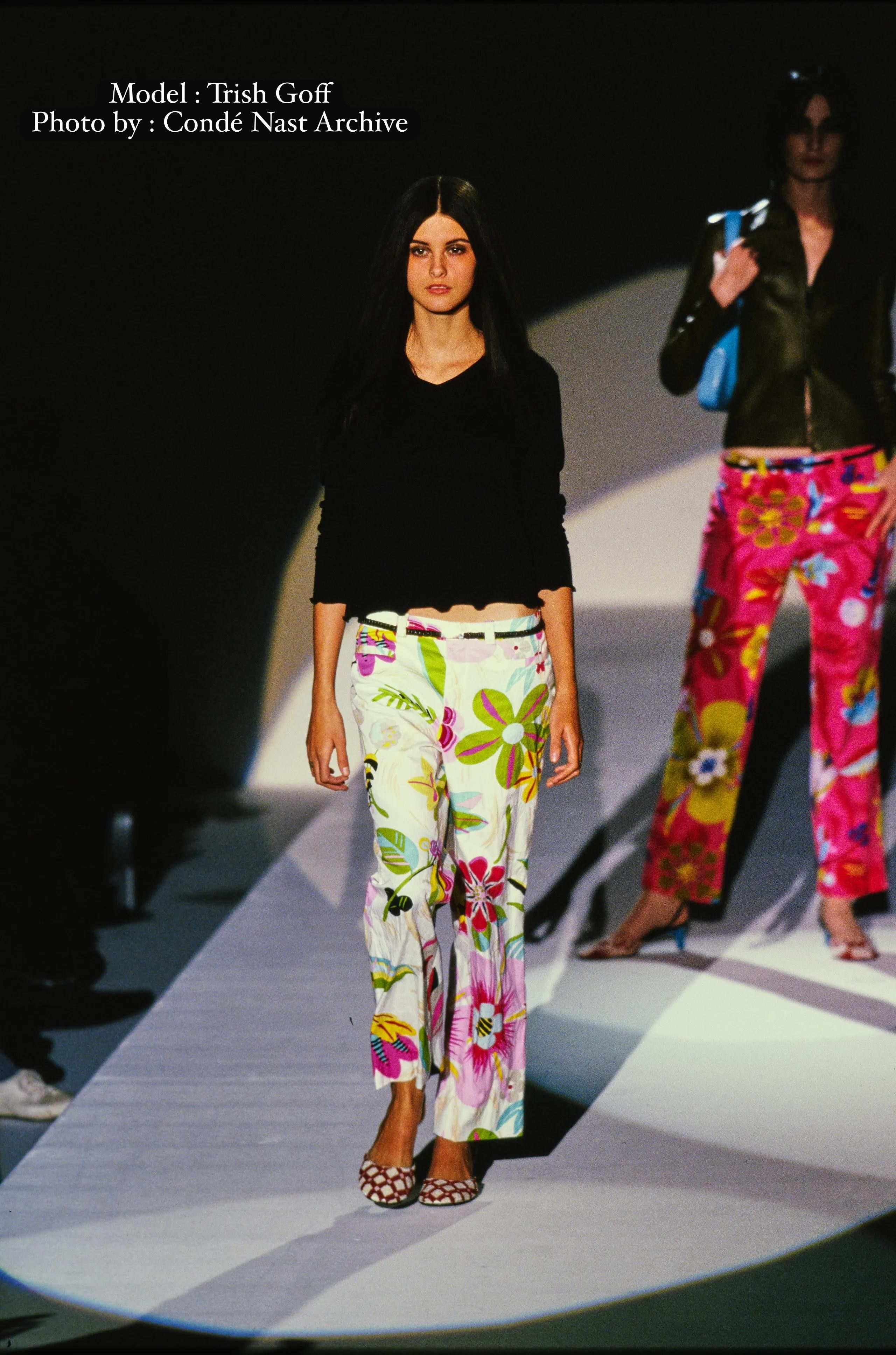 Gucci RARE🔥SS1999 GUCCI BY TOMFORD RUNWAY FLORAL PANTS TRISH GOFF Size 29" - 1 Thumbnail