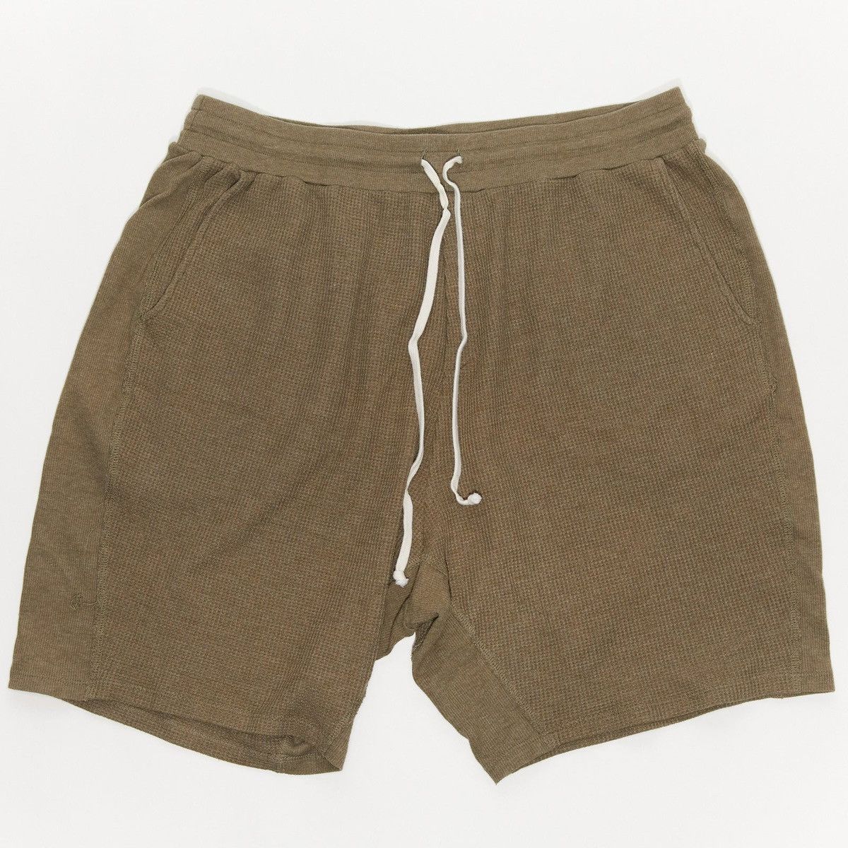 Twenty EVEREST THERMAL DRAWSTRING SHORT Size US 36 / EU 52 - 1 Thumbnail