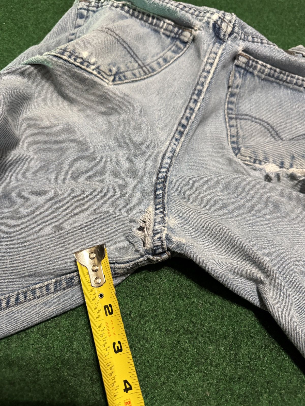 Levi's Vintage Clothing Vintage 90s Silvertab Levi’s Loose Distressed 32x34 Jeans Size US 32 / EU 48 - 11 Thumbnail