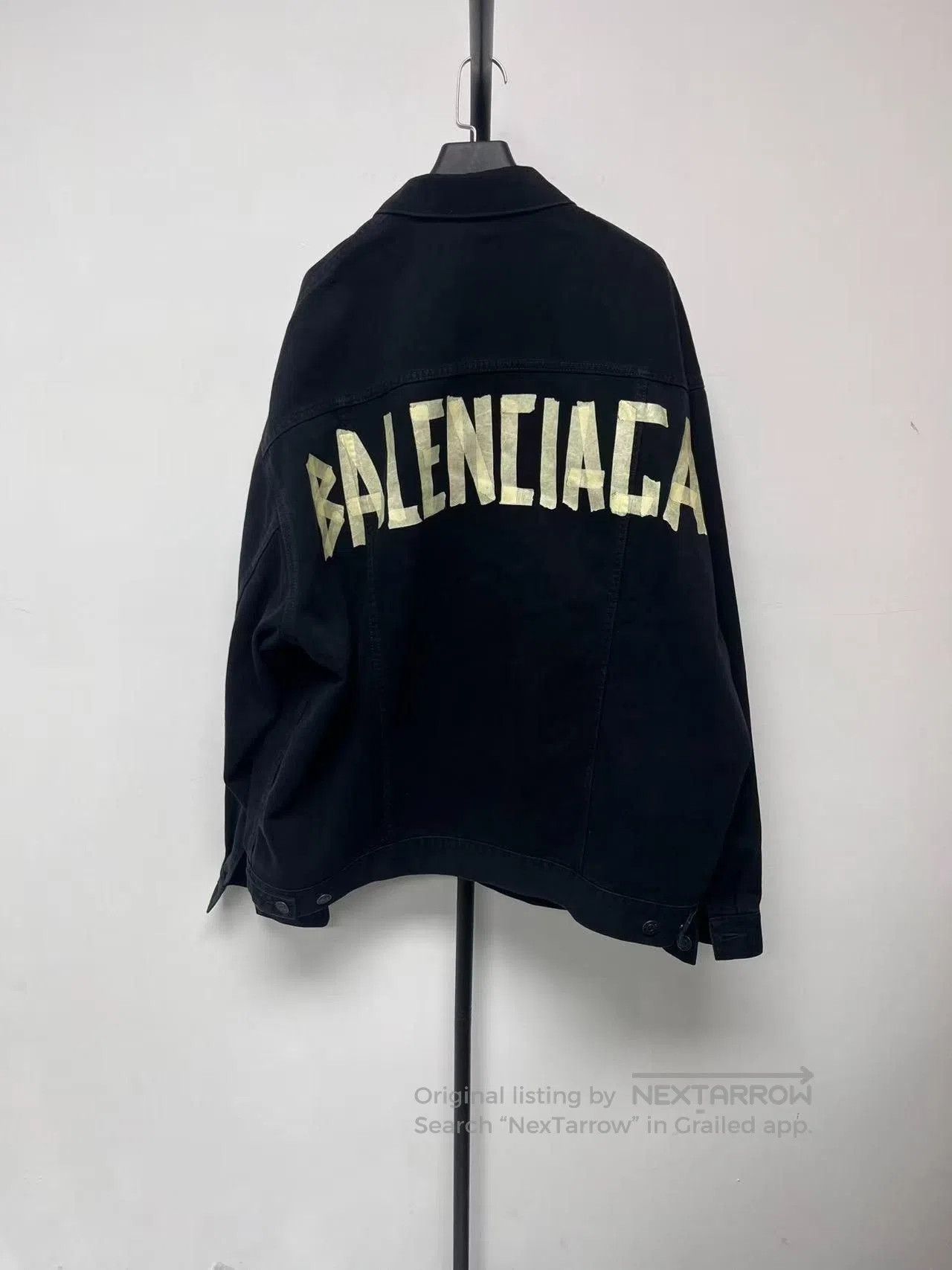 Balenciaga Balenciaga Men's Letter Logo Denim Jacket. Size US S / EU 44-46 / 1 - 1 Thumbnail