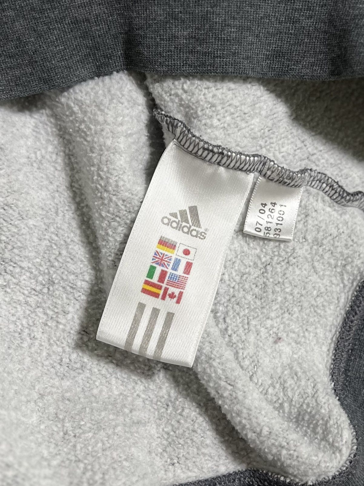 Adidas × Vintage Vintage Adidas Hoodie Size US XL / EU 56 / 4 - 5 Thumbnail
