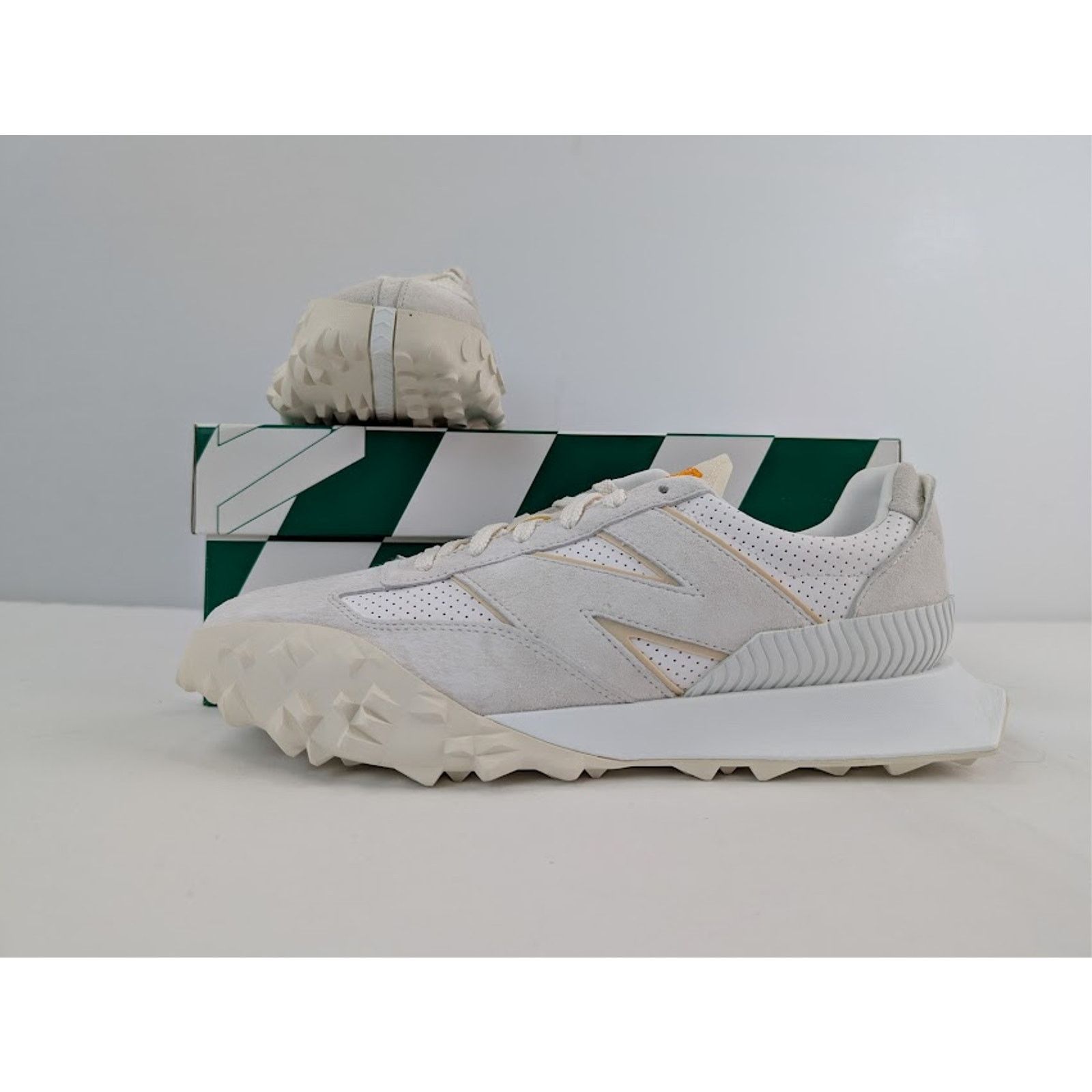 Casablanca × New Balance o1rshd1 Q:2 / XC-72 Sneakers Marshmallow / Brilliant White Size US 11 / EU 44 - 20 Thumbnail