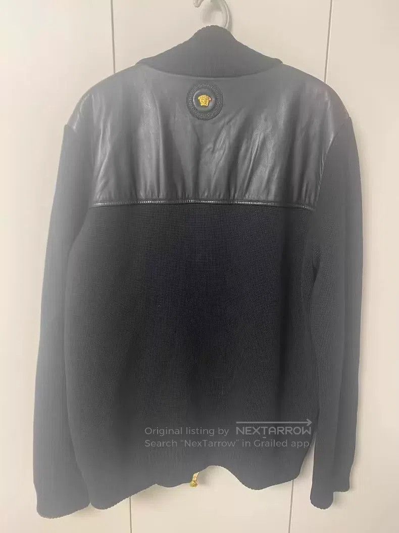 Versace Versace The main line is an all-wool coat Size US XL / EU 56 / 4 - 1 Thumbnail
