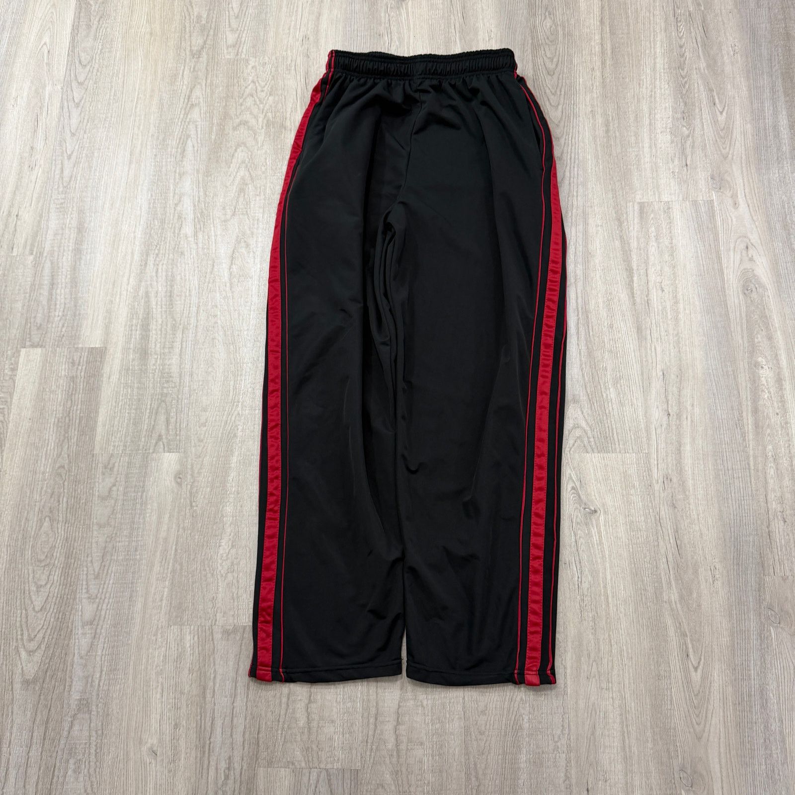 Vintage Vintage Shooter Track Pants Men's 2XL Black Red Sweatpants Size US 32 / EU 48 - 2 Thumbnail