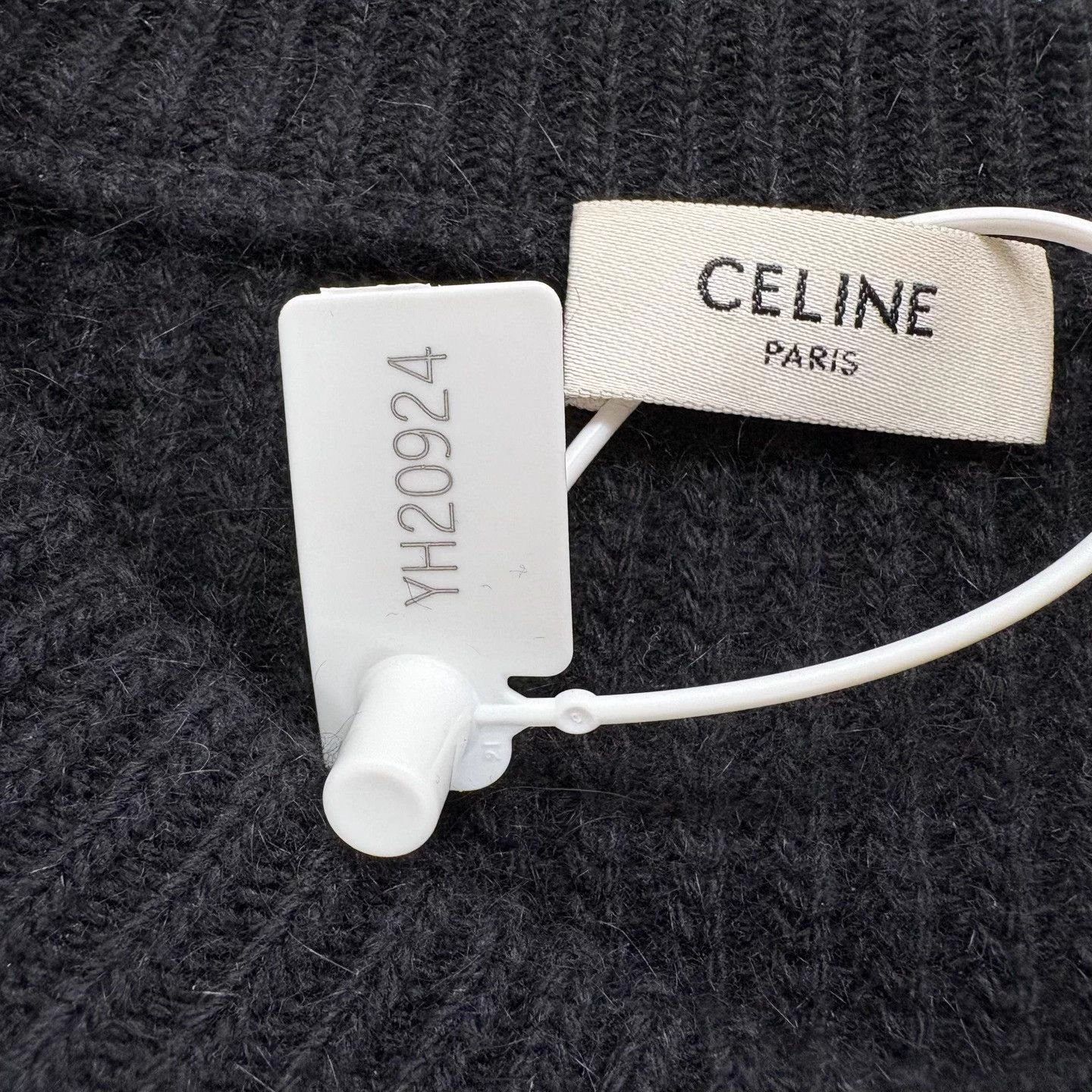Celine CELINE chest embroidered logo sweater M new Size M / US 6-8 / IT 42-44 - 7 Thumbnail
